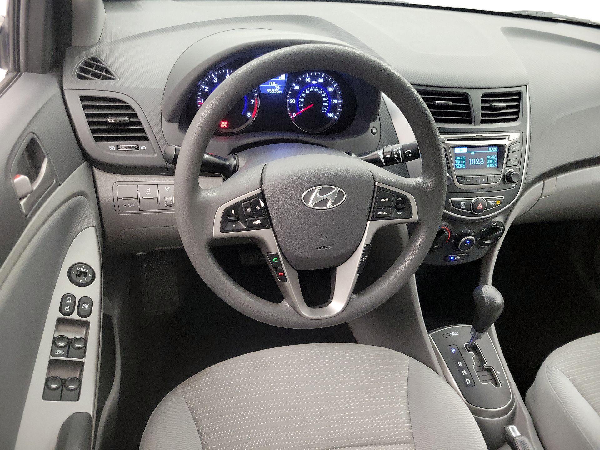 Thumbnail: 2015 Hyundai Accent - 10