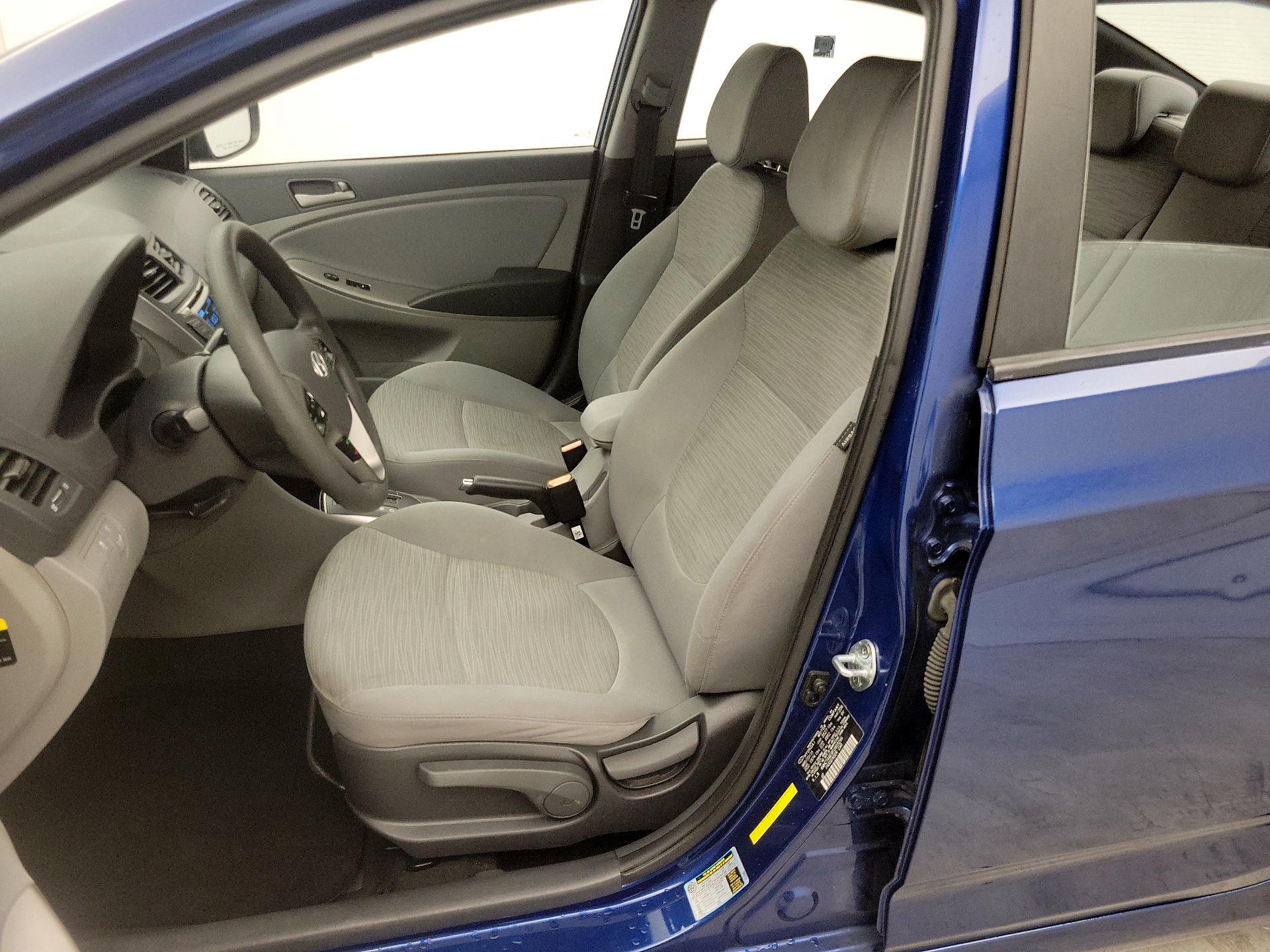 Thumbnail: 2015 Hyundai Accent - 11