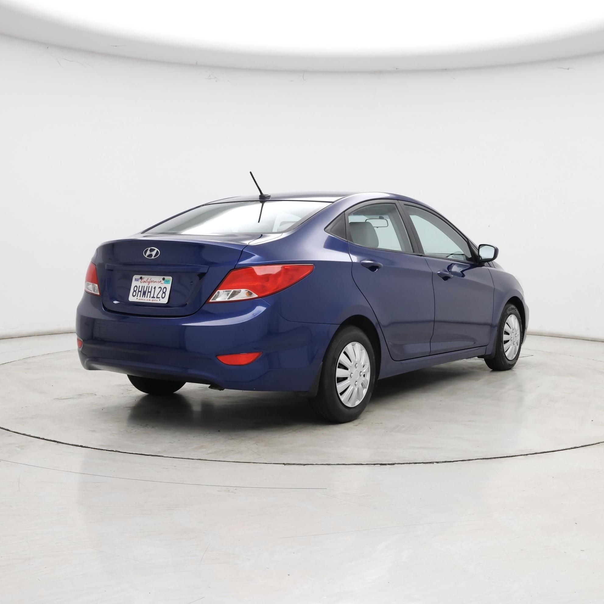 Thumbnail: 2015 Hyundai Accent - 8