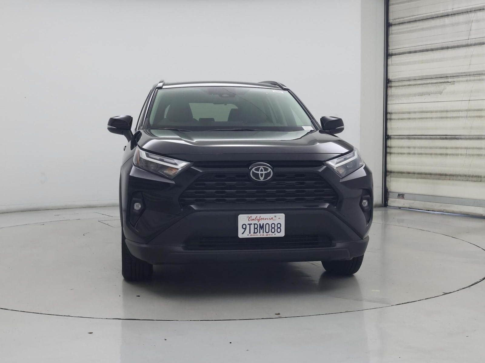 2025 Toyota RAV4 XLE Premium - Photo 6