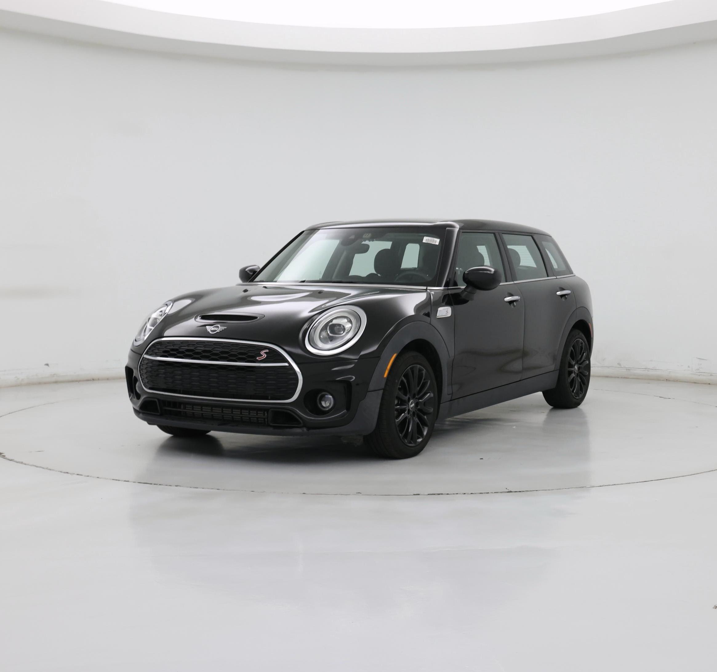 Thumbnail: 2021 MINI Cooper Clubman - 4