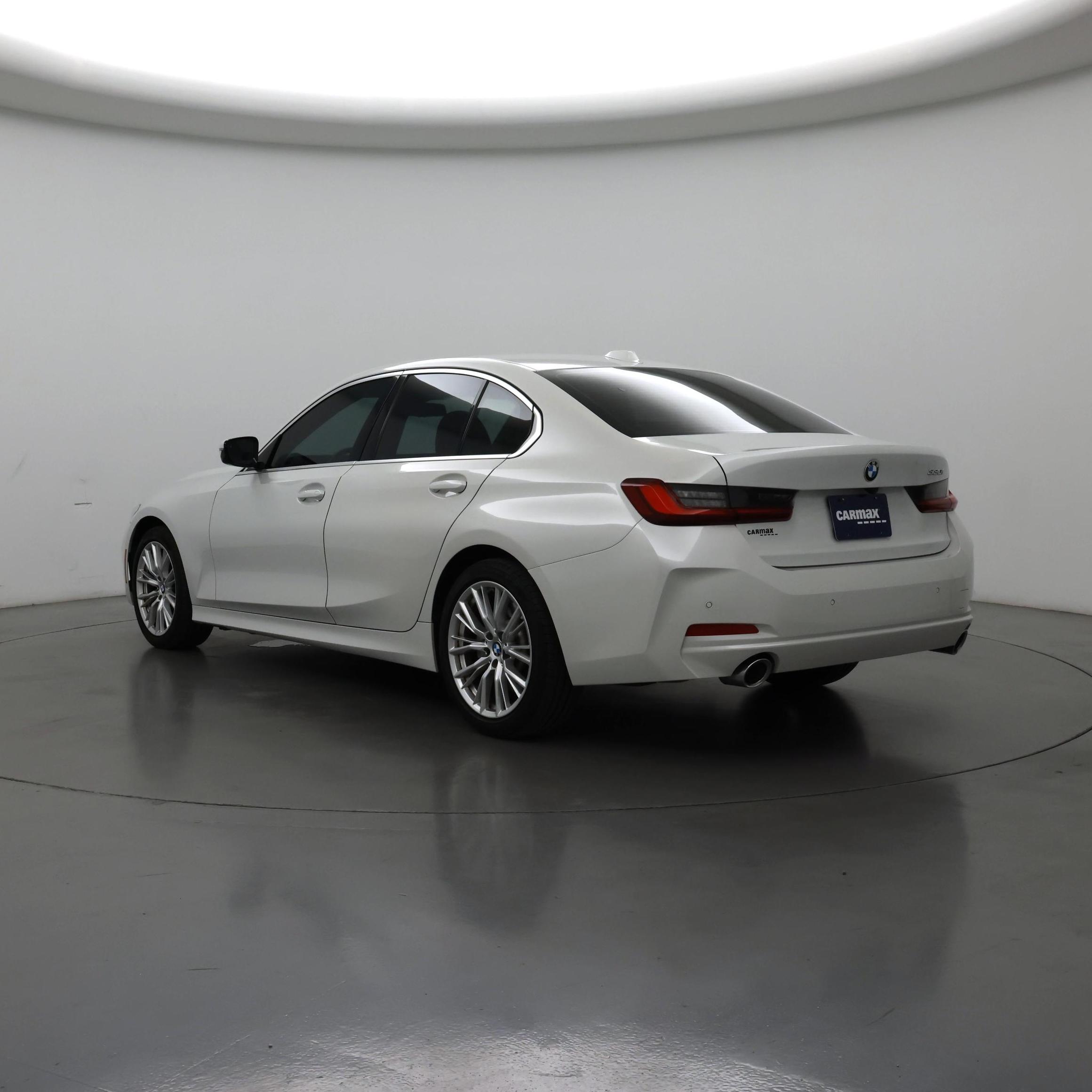 Thumbnail: 2024 BMW 3 Series - 2