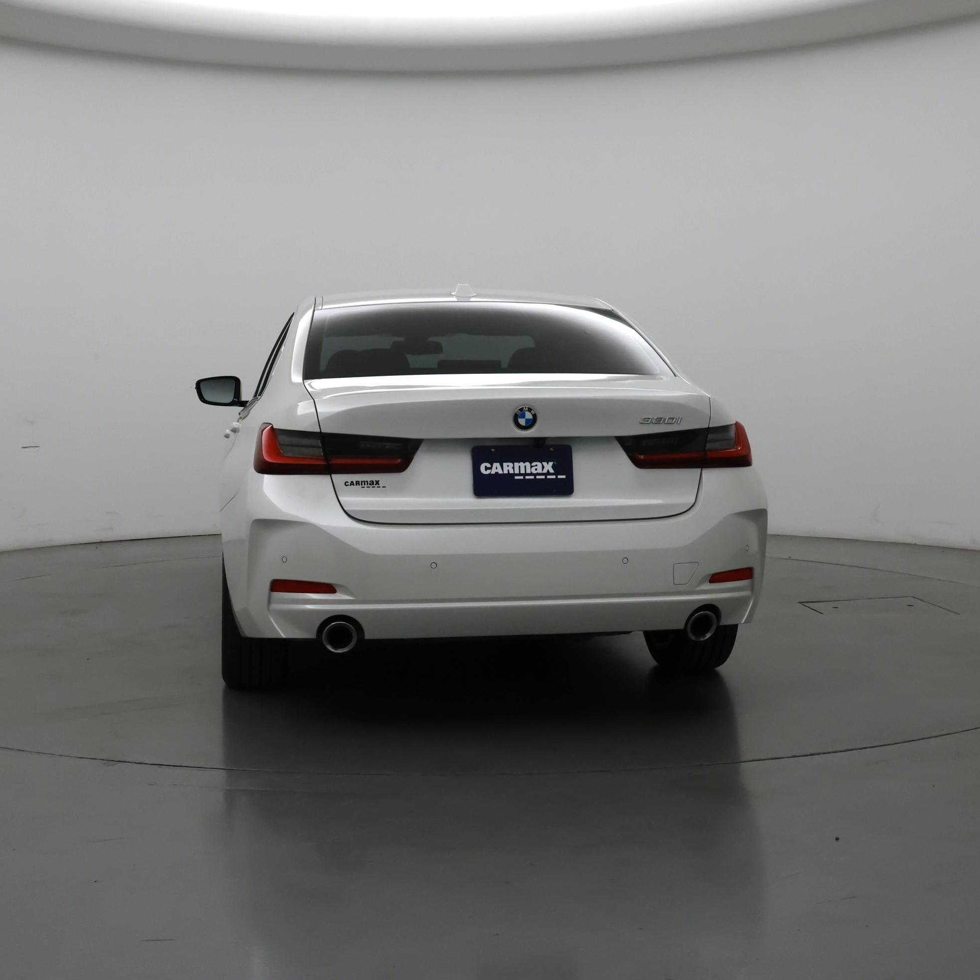 Thumbnail: 2024 BMW 3 Series - 6