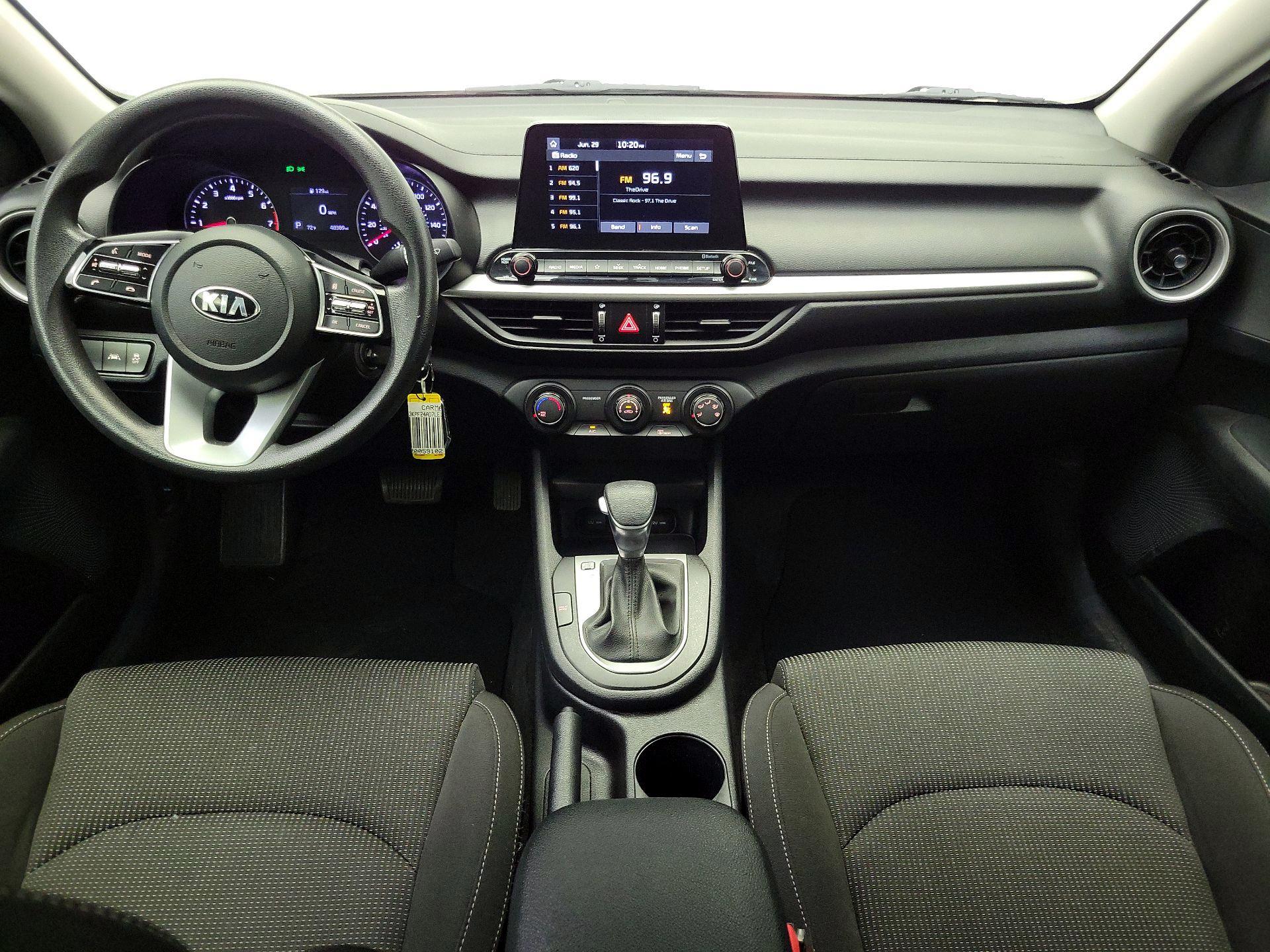 Thumbnail: 2020 Kia Forte - 9
