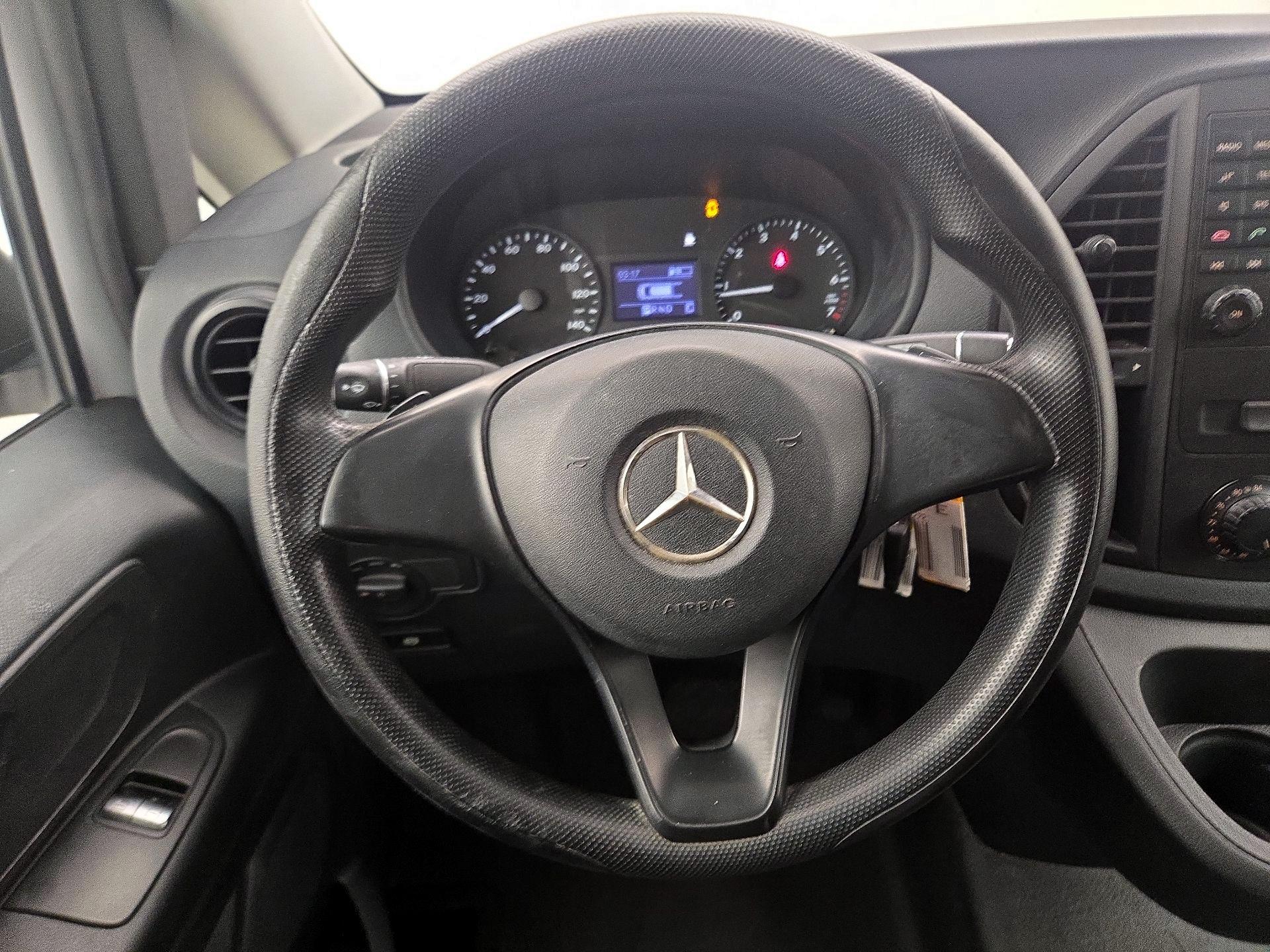 Thumbnail: 2017 Mercedes-Benz Metris - 10