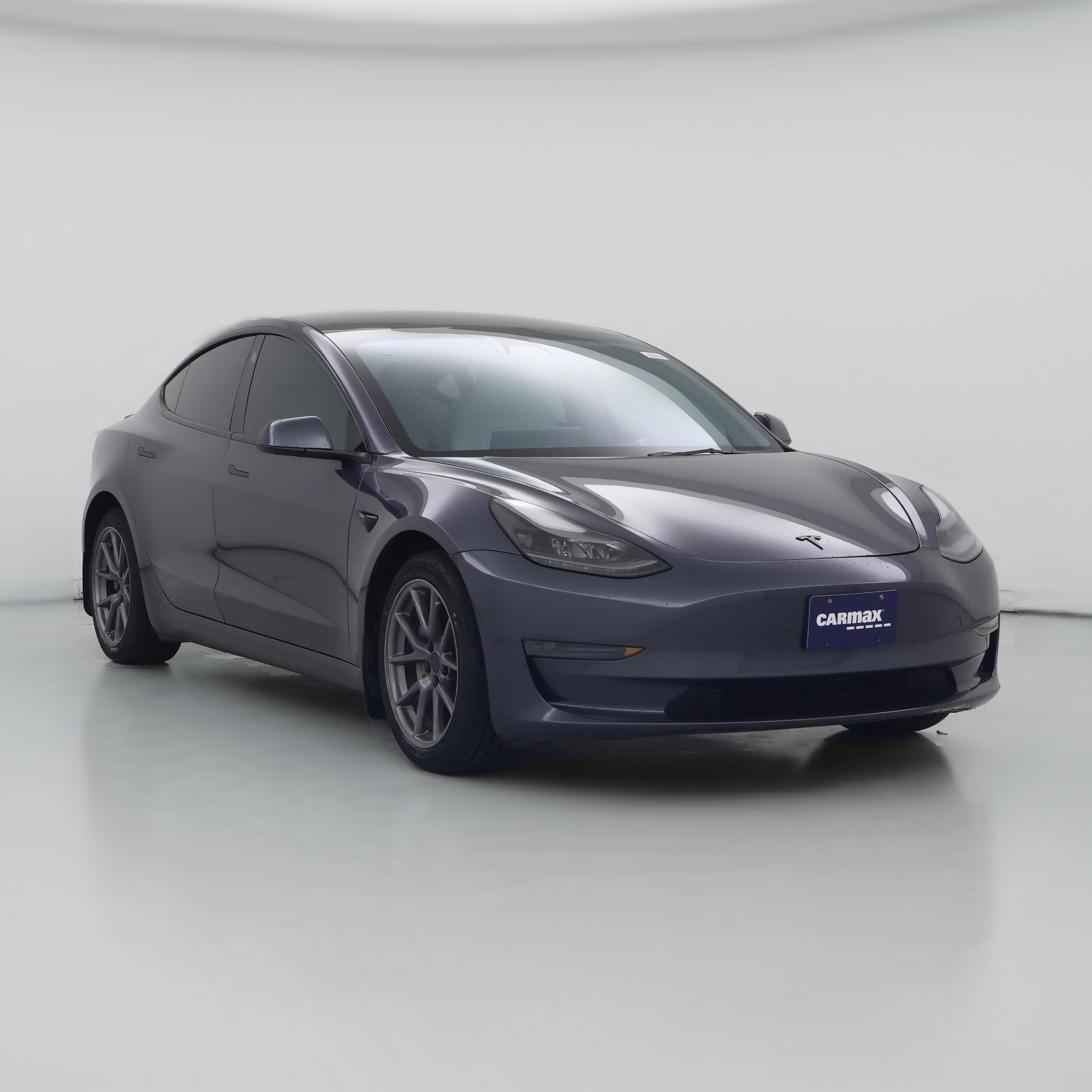 Thumbnail: 2023 Tesla Model 3 - 1