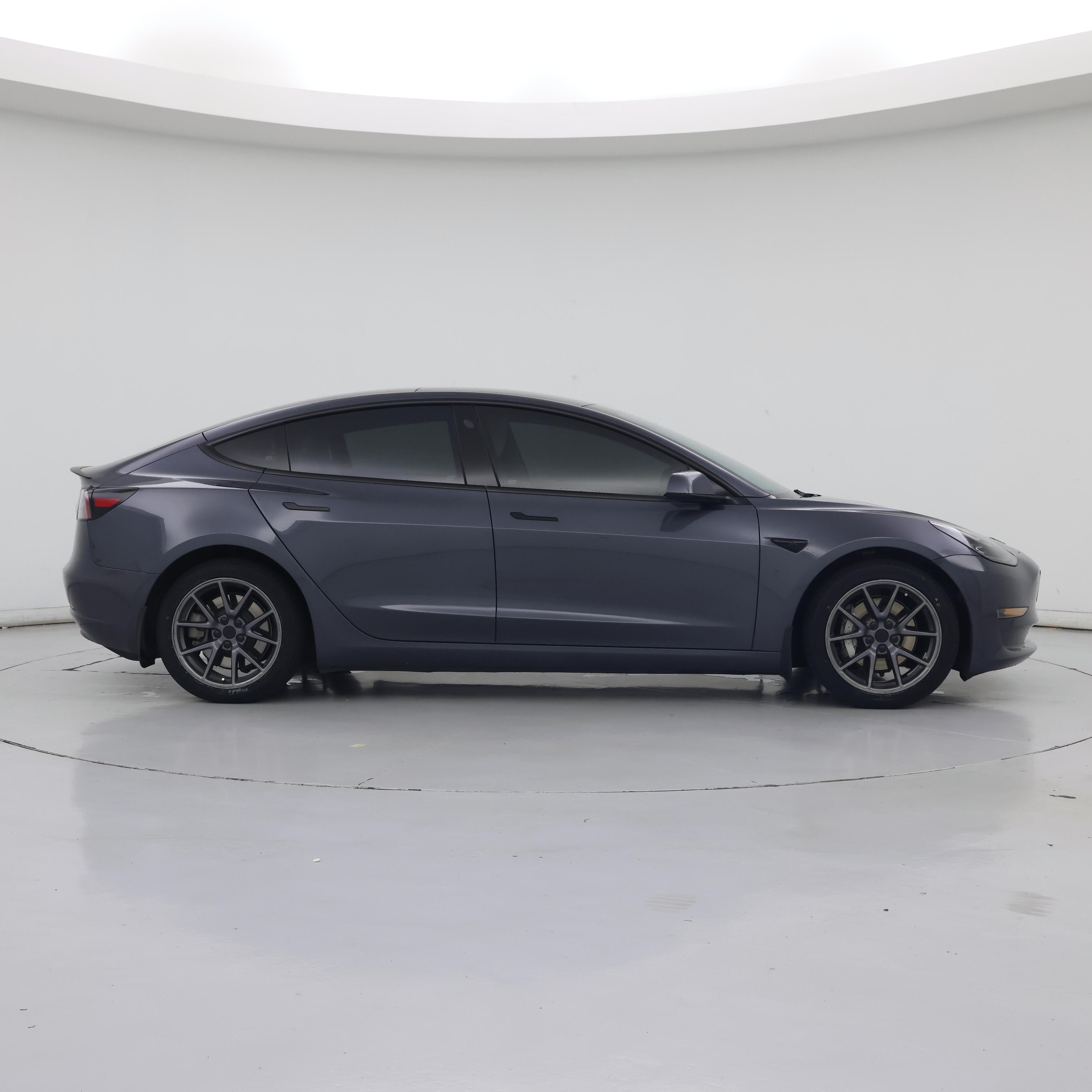 Thumbnail: 2023 Tesla Model 3 - 7
