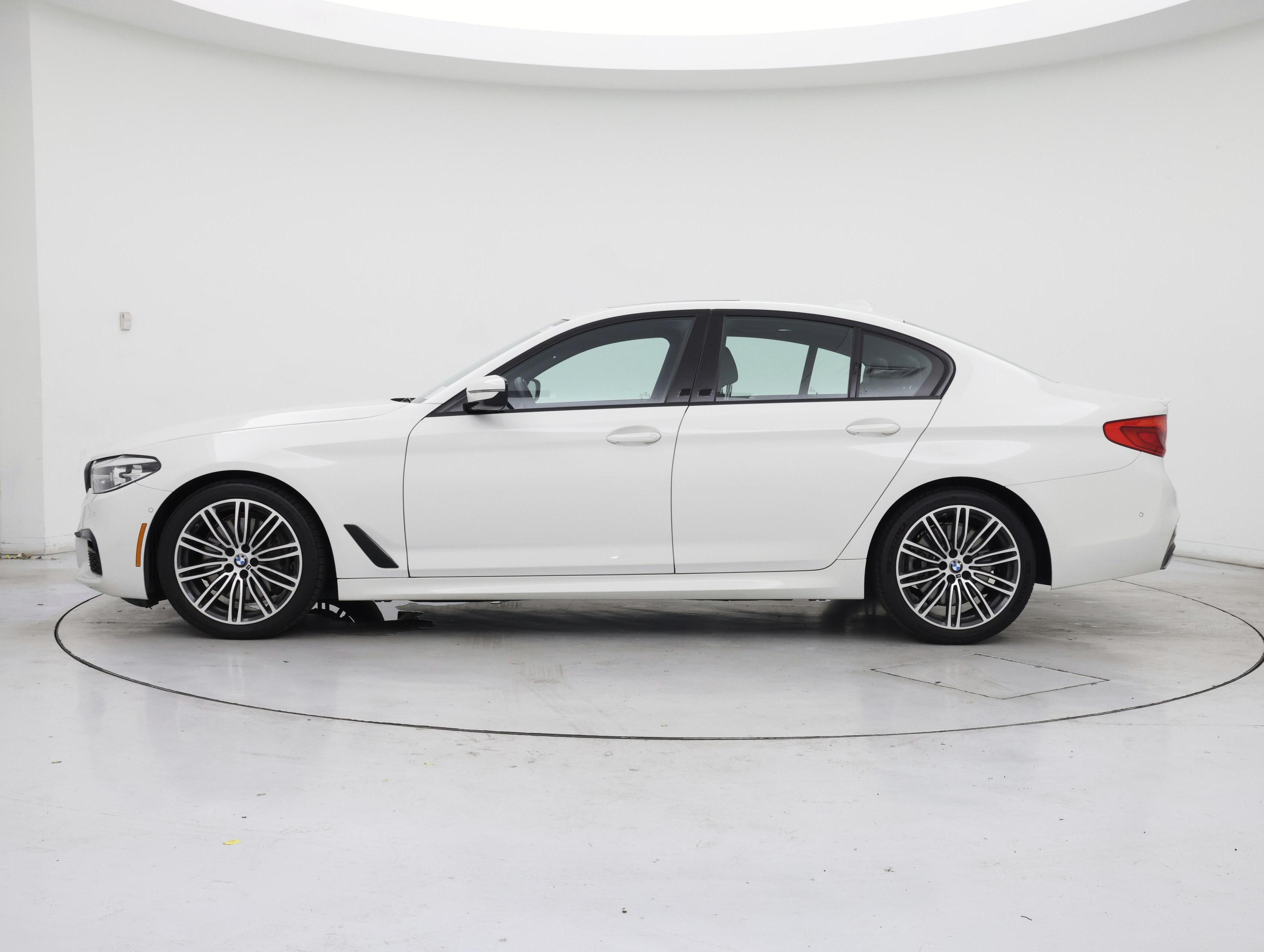 Thumbnail: 2020 BMW 5 Series - 3