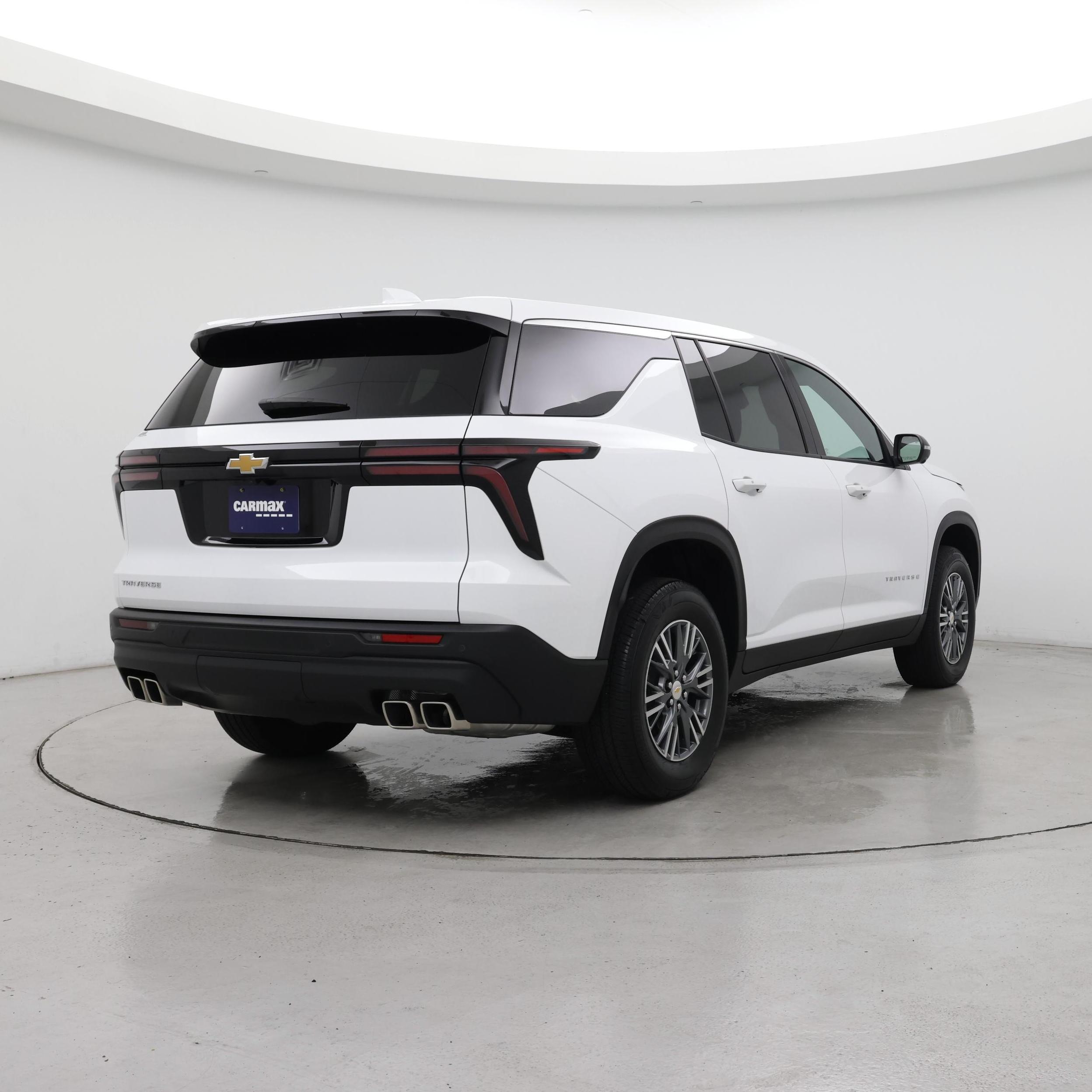 Thumbnail: 2024 Chevrolet Traverse - 8