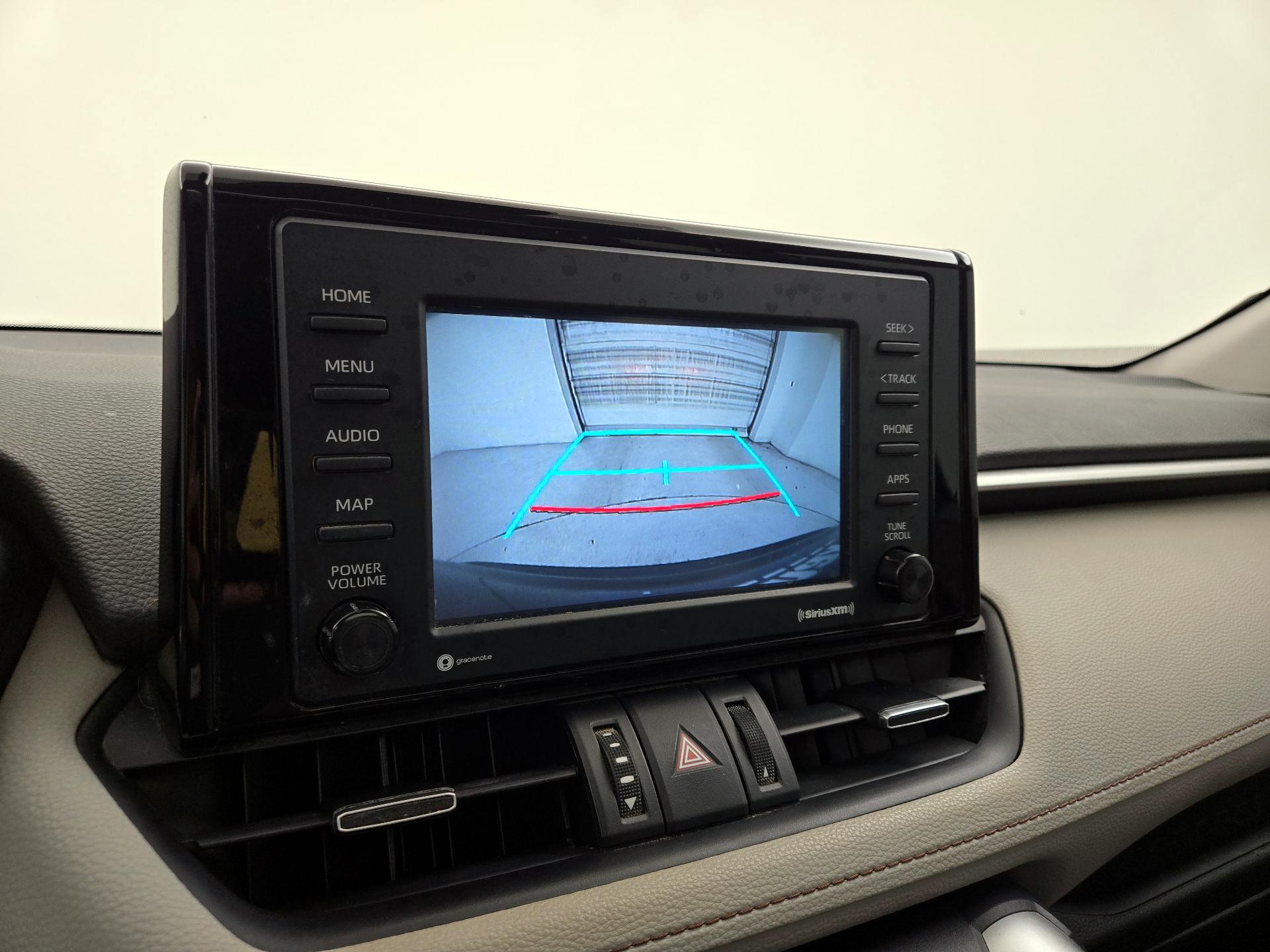 Thumbnail: 2021 Toyota RAV4 - 14
