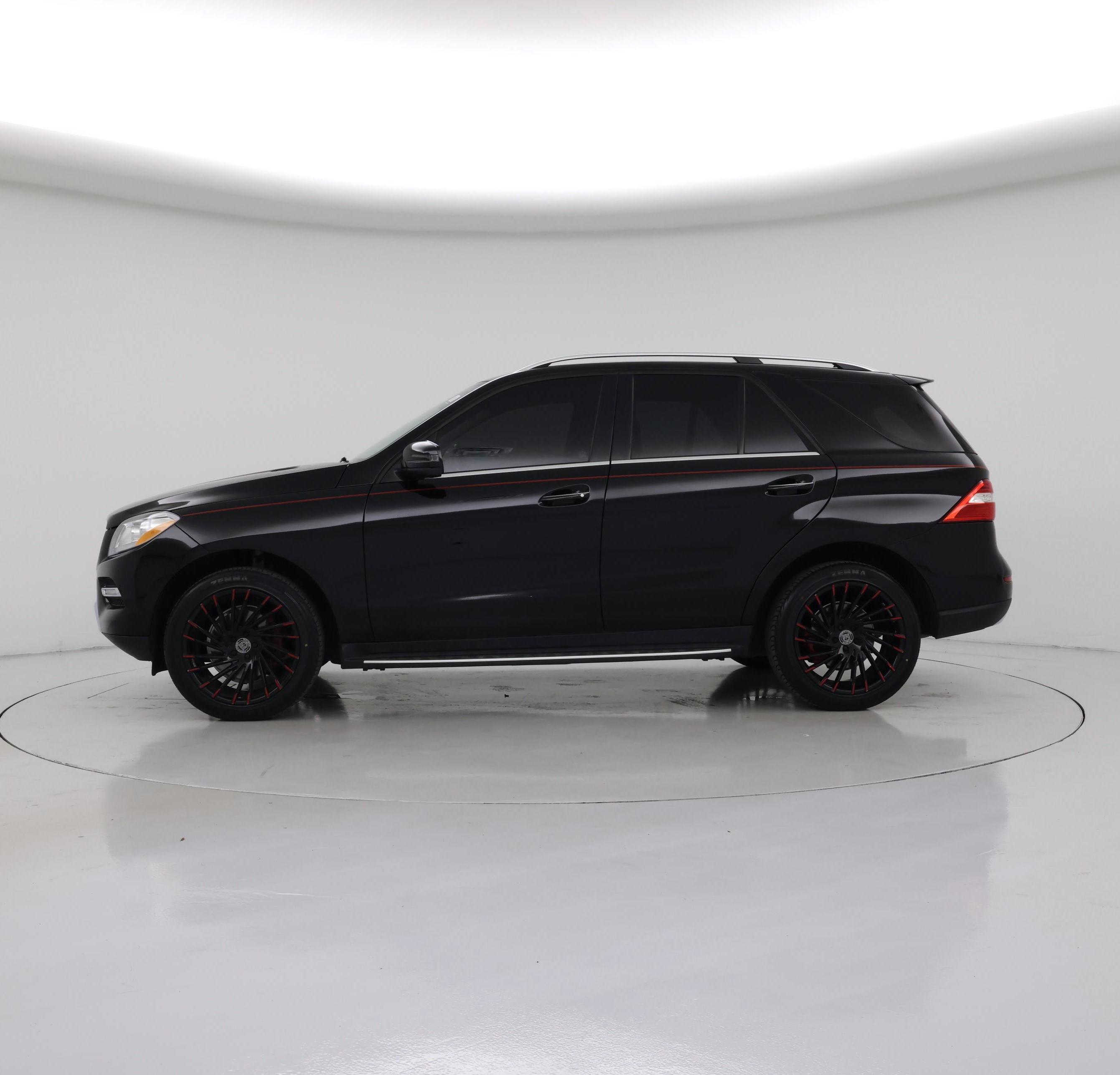 Thumbnail: 2015 Mercedes-Benz M-Class - 3