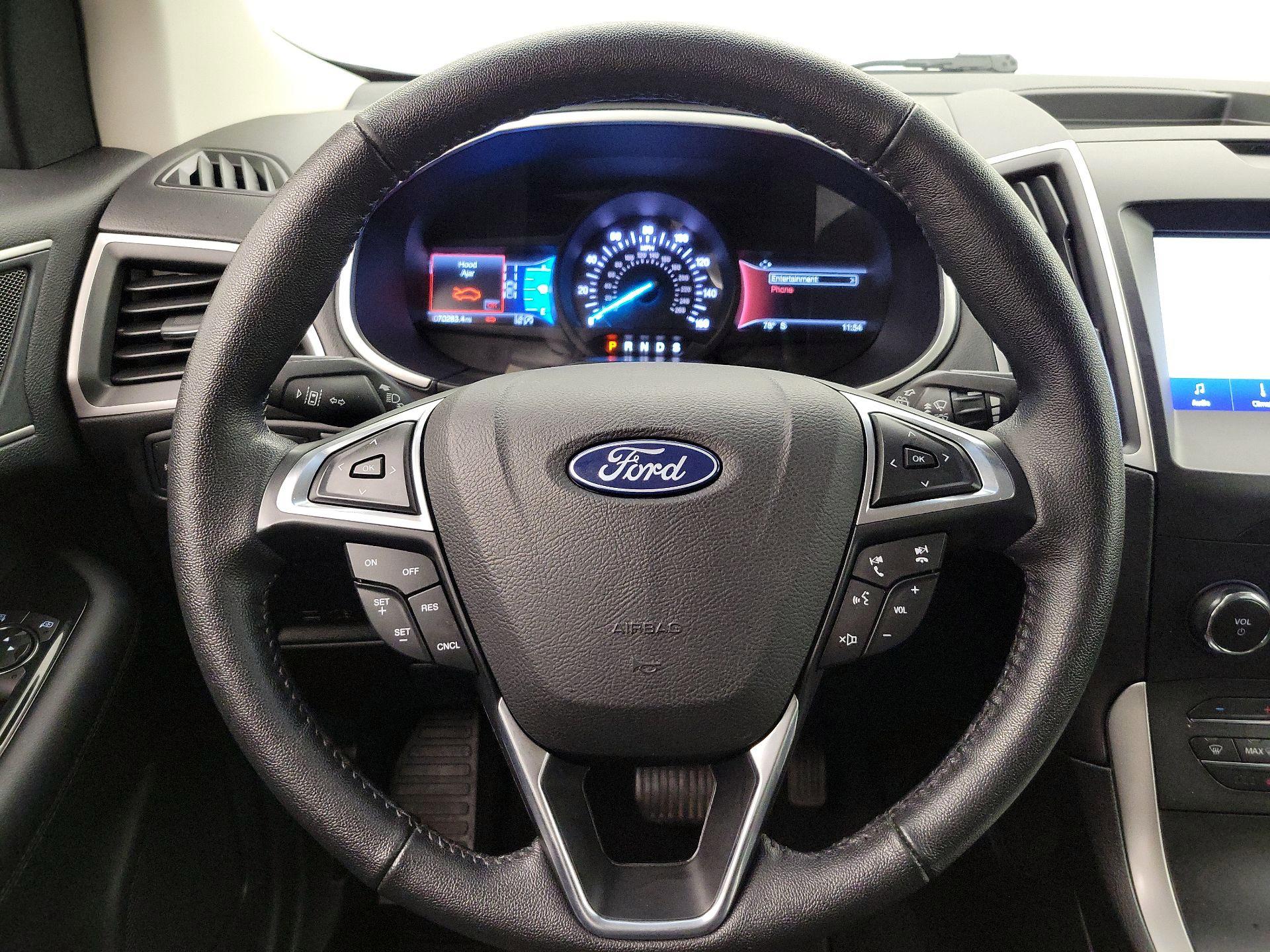 Thumbnail: 2020 Ford Edge - 10