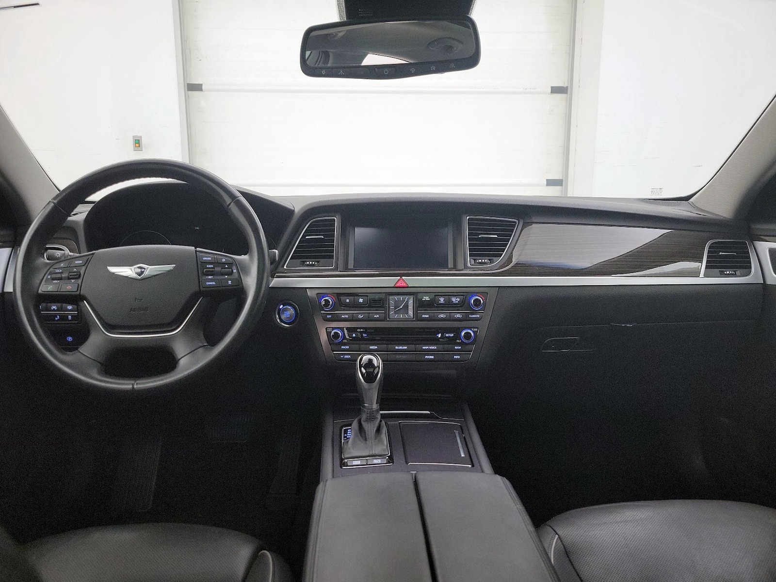2016 Hyundai Genesis Base - Photo 10