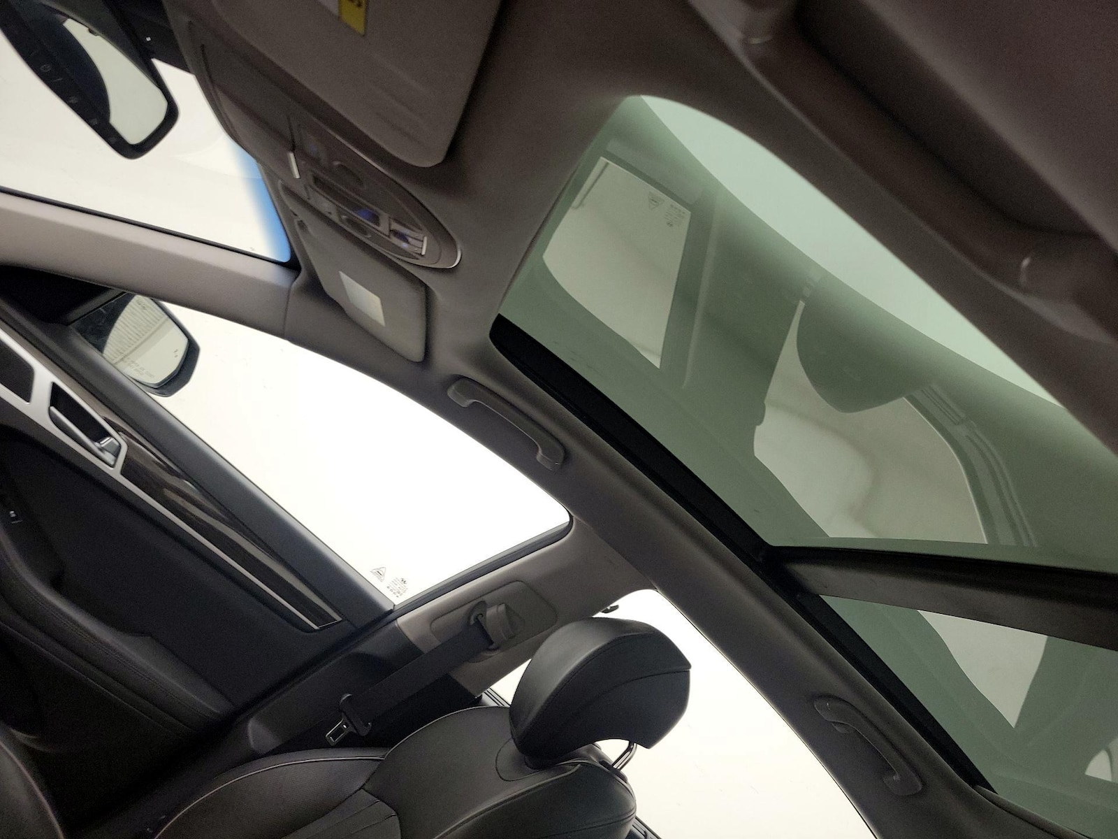 2016 Hyundai Genesis Base - Photo 21