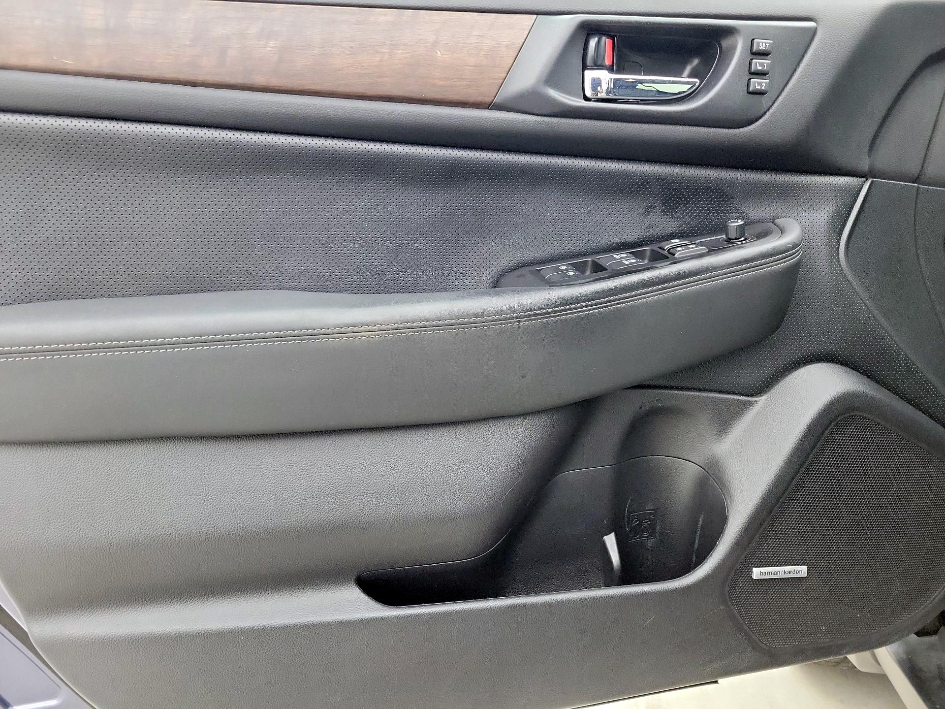 Thumbnail: 2015 Subaru Outback - 12
