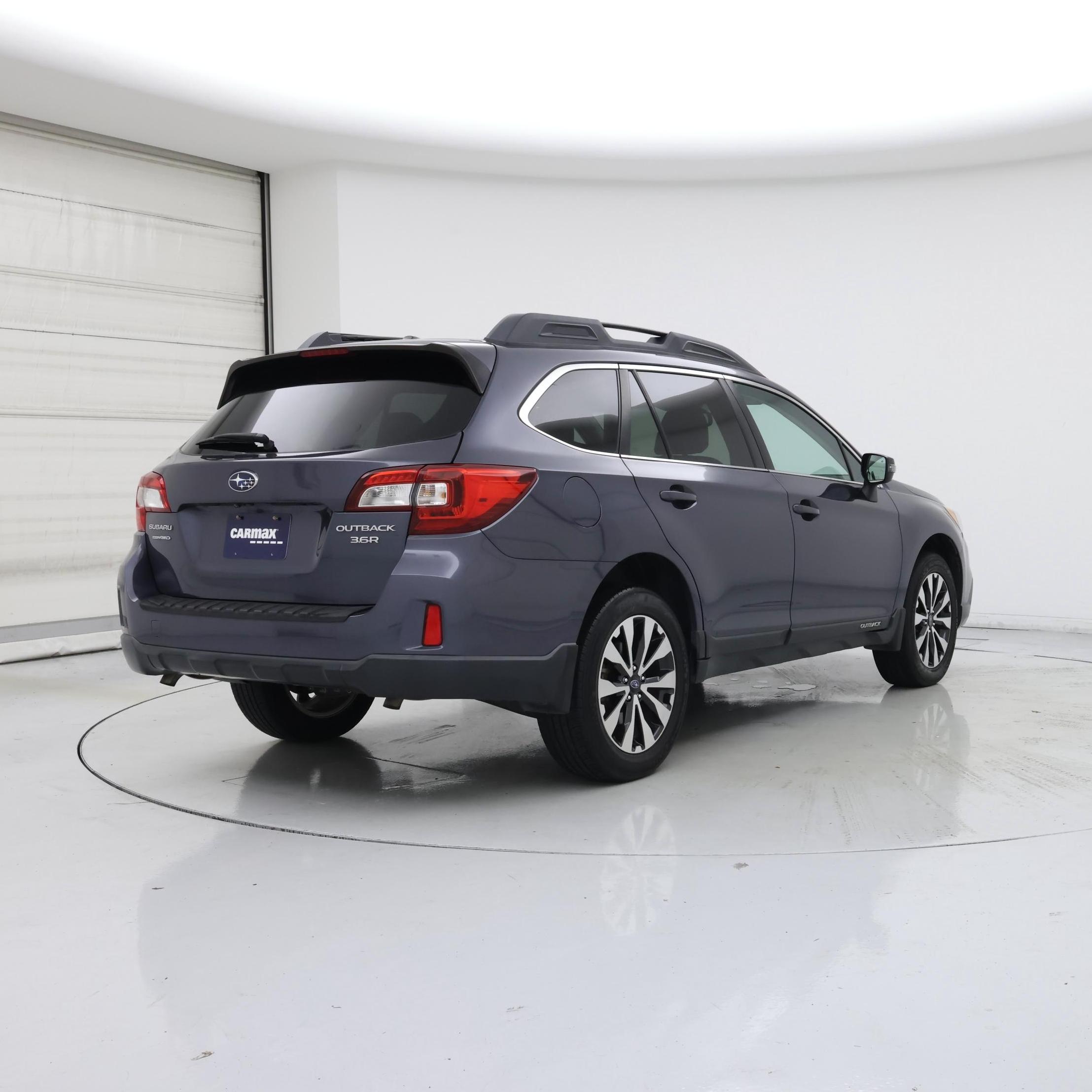 Thumbnail: 2015 Subaru Outback - 8