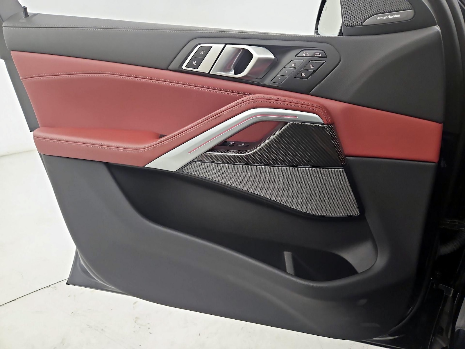 2022 BMW X6 M50i - Photo 13