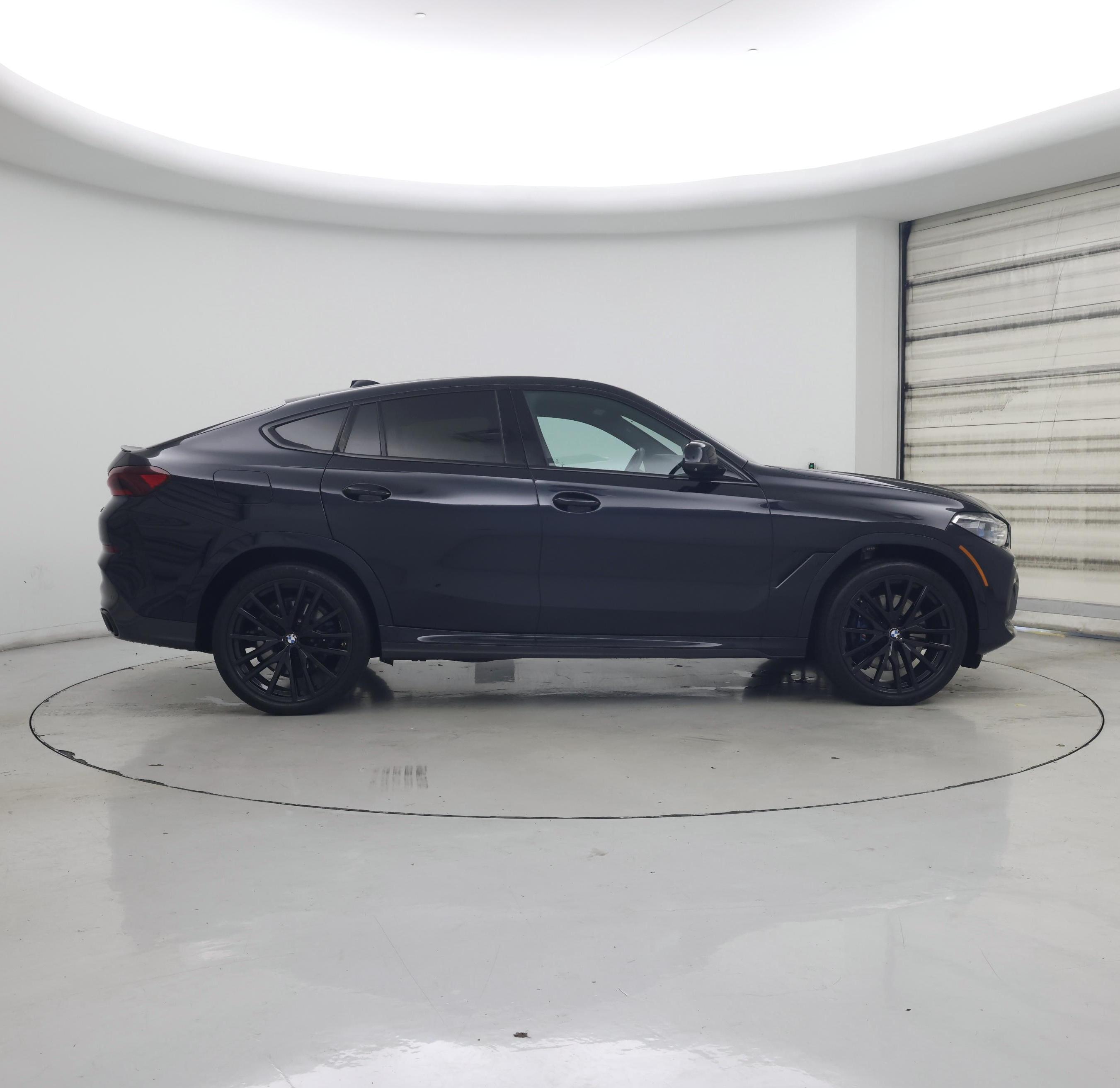 Thumbnail: 2022 BMW X6 - 7