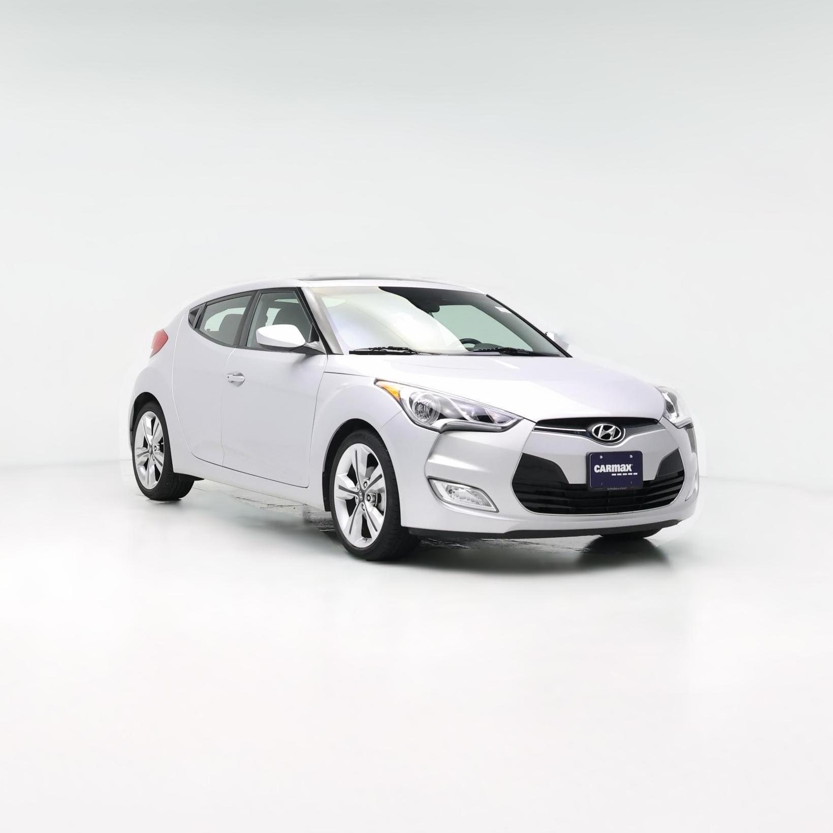 Thumbnail: 2017 Hyundai Veloster - 1