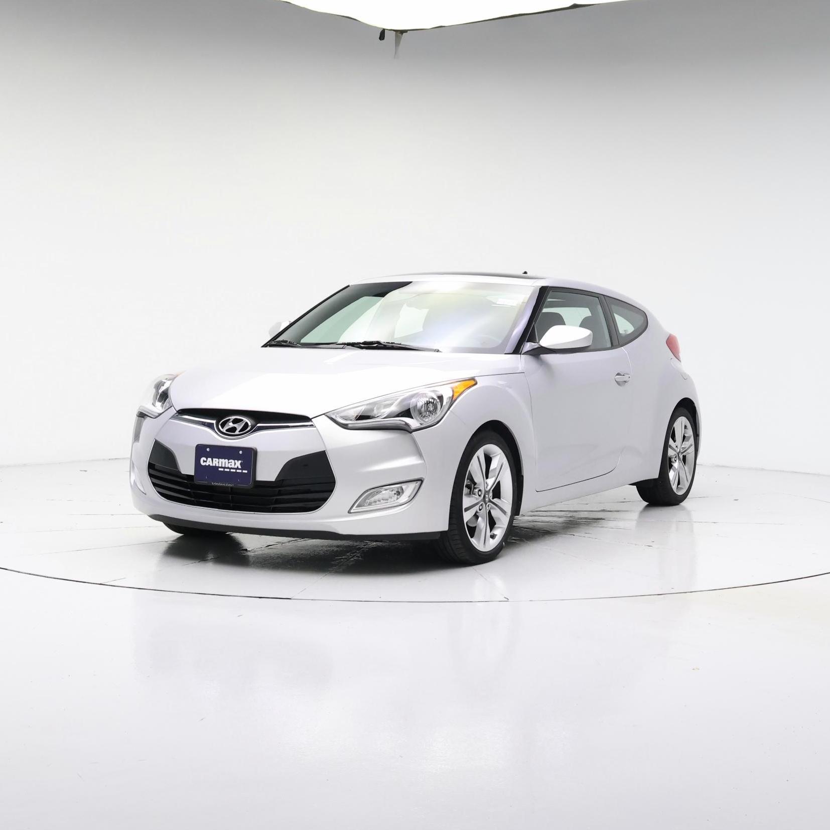 Thumbnail: 2017 Hyundai Veloster - 4