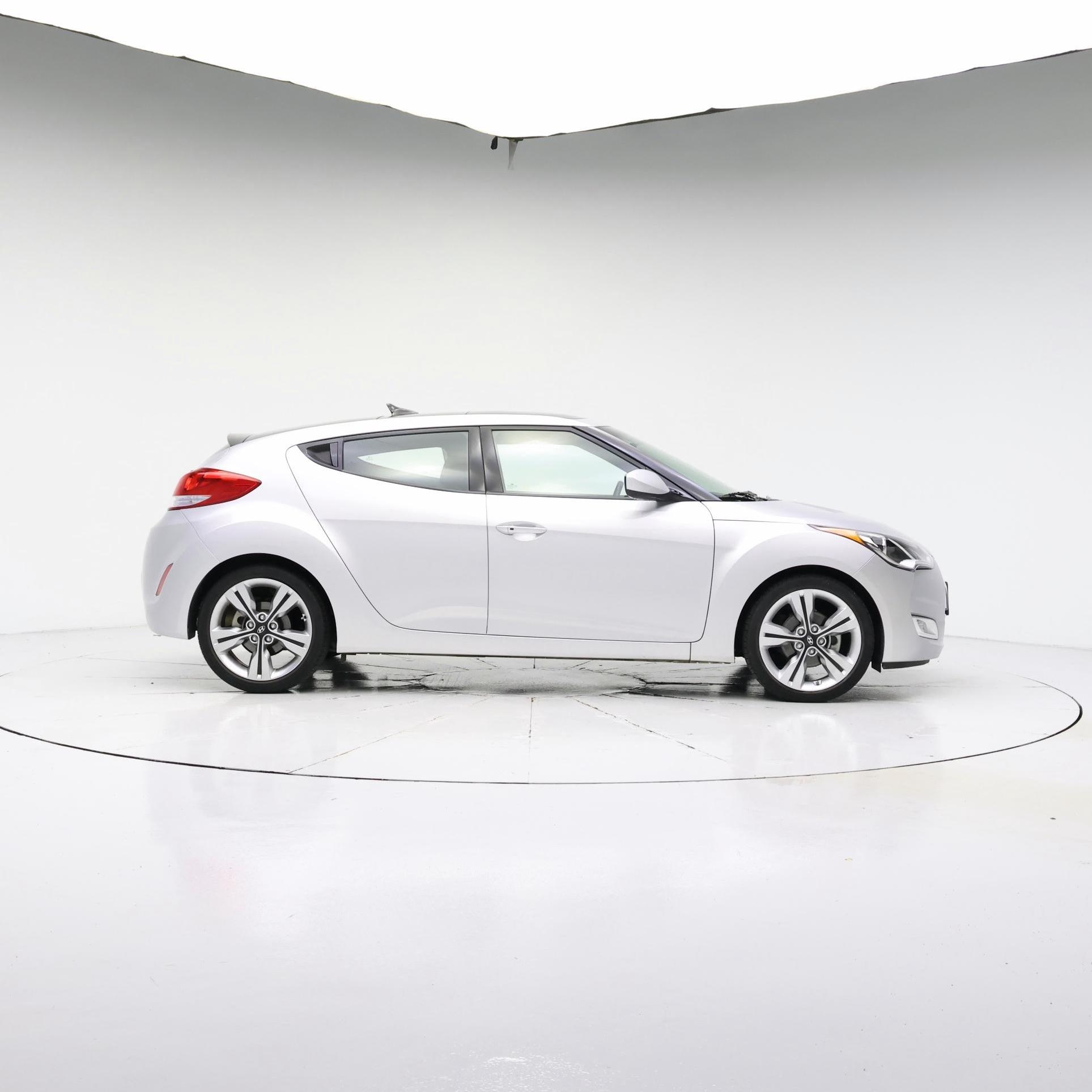 Thumbnail: 2017 Hyundai Veloster - 7