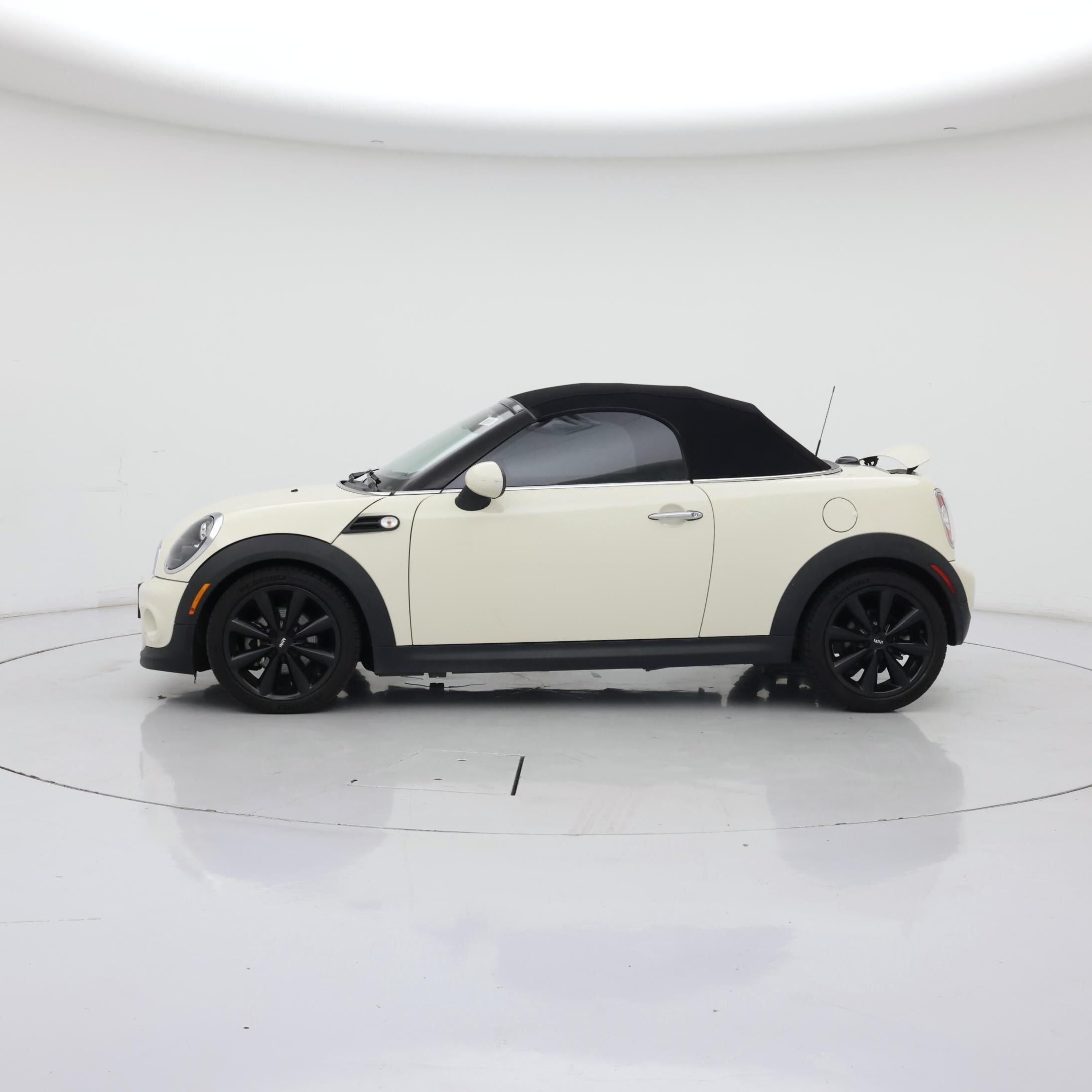 Thumbnail: 2015 MINI Cooper Roadster - 3