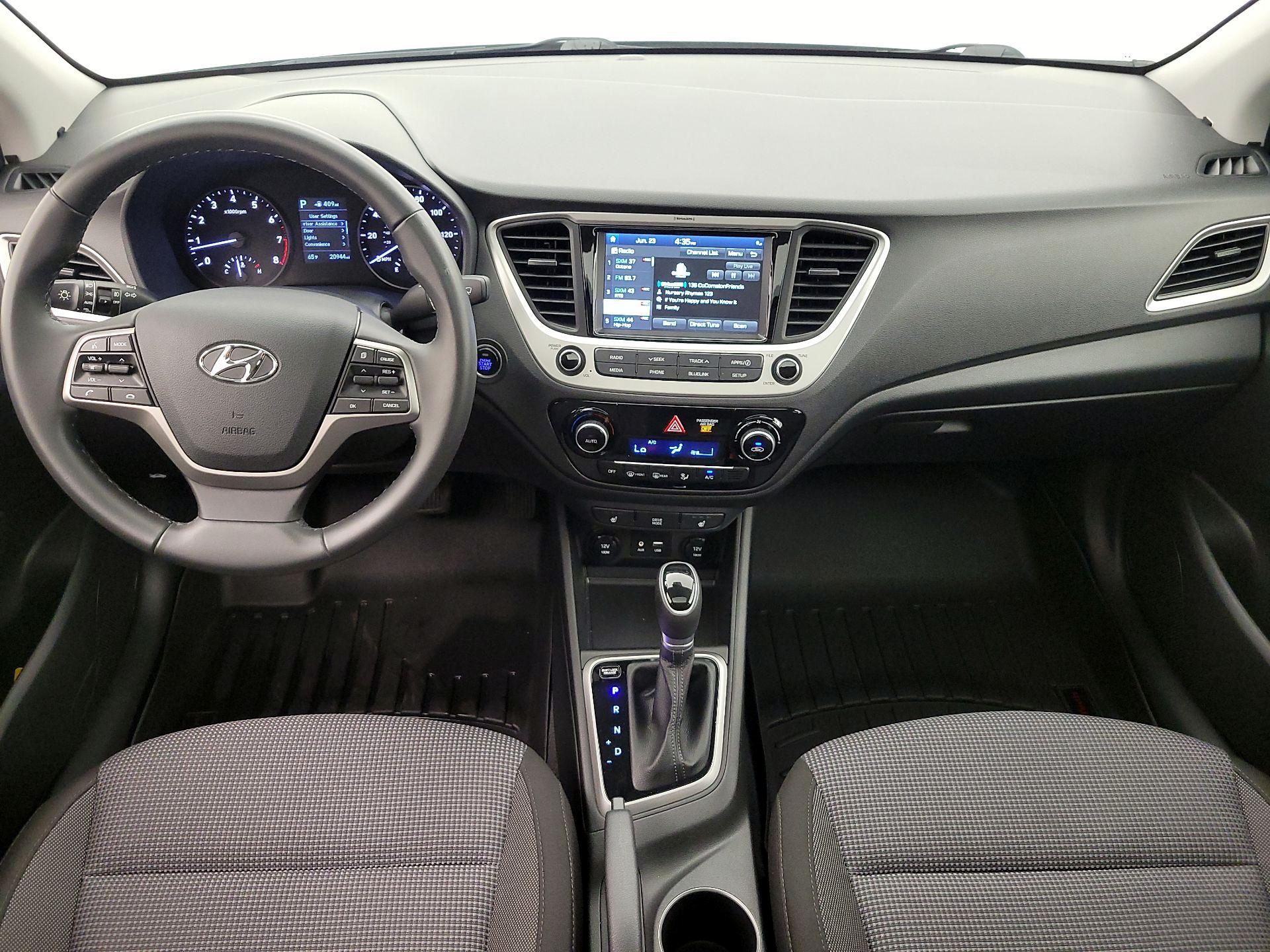 Thumbnail: 2022 Hyundai Accent - 9