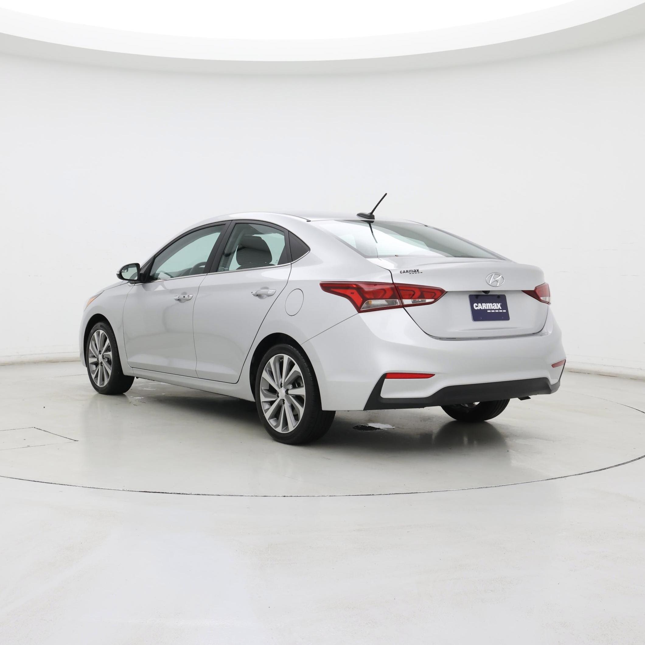 Thumbnail: 2022 Hyundai Accent - 2