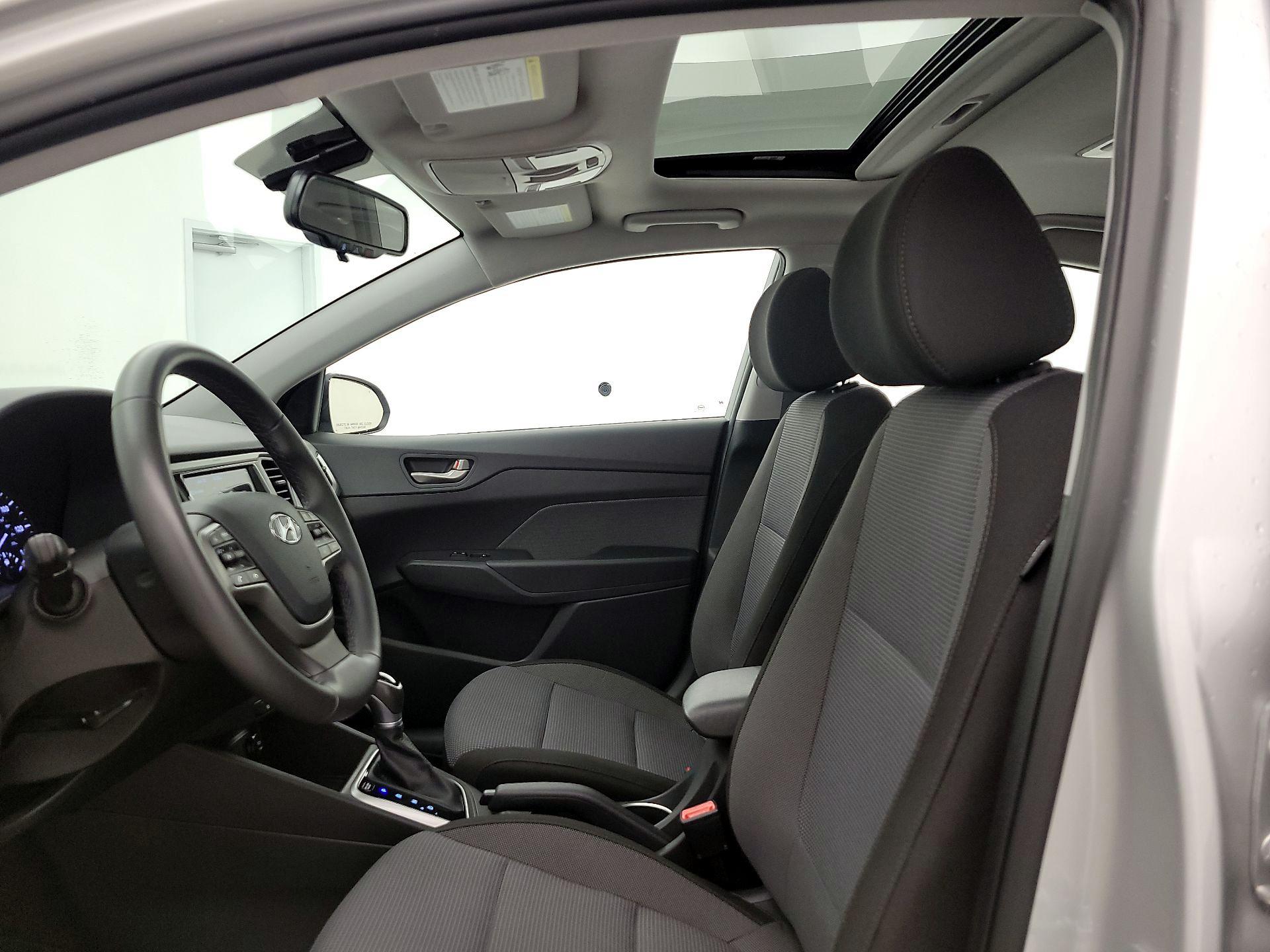 Thumbnail: 2022 Hyundai Accent - 19