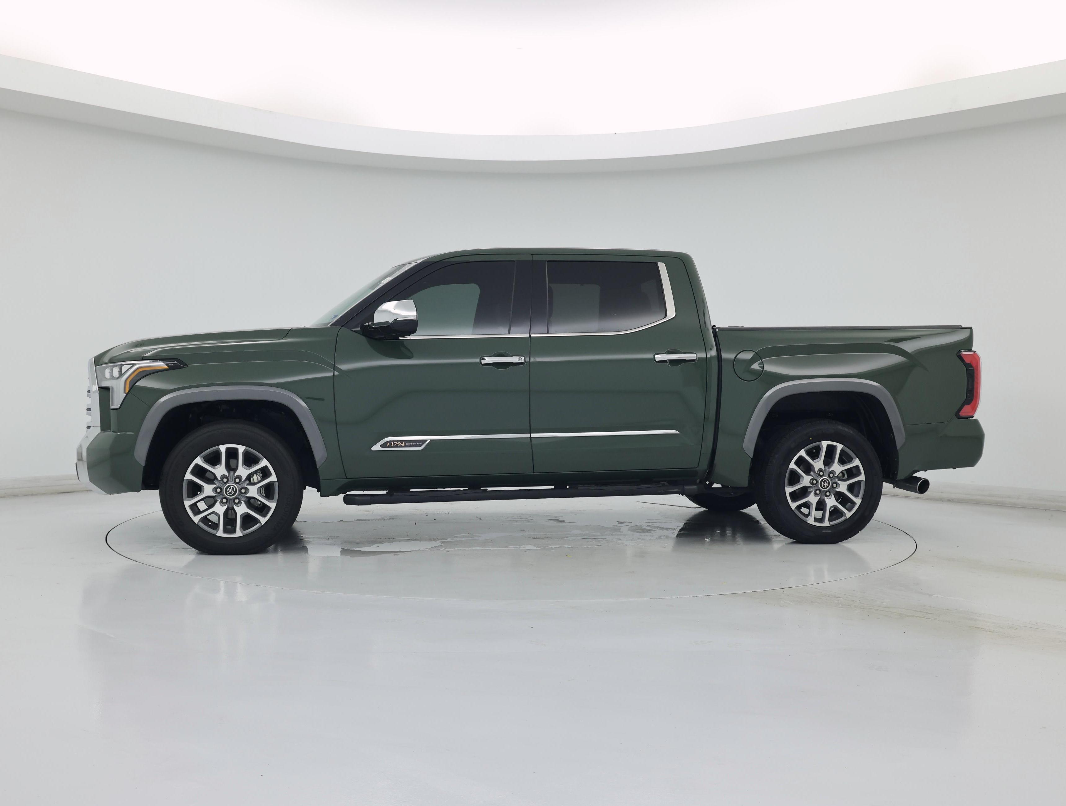 Thumbnail: 2023 Toyota Tundra - 3
