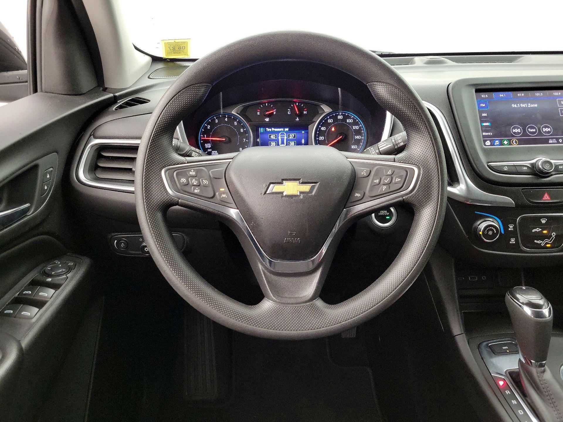 Thumbnail: 2021 Chevrolet Equinox - 10