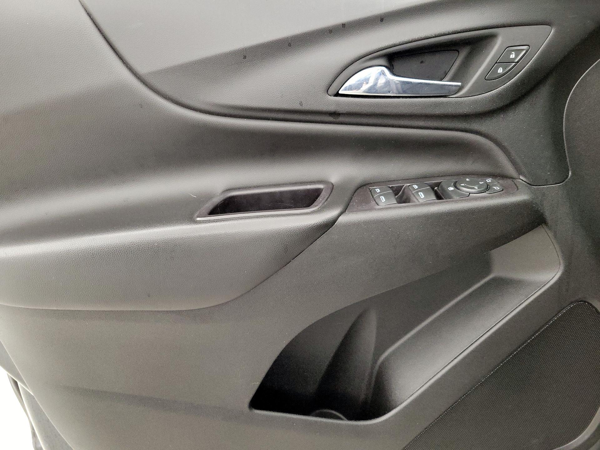Thumbnail: 2021 Chevrolet Equinox - 12