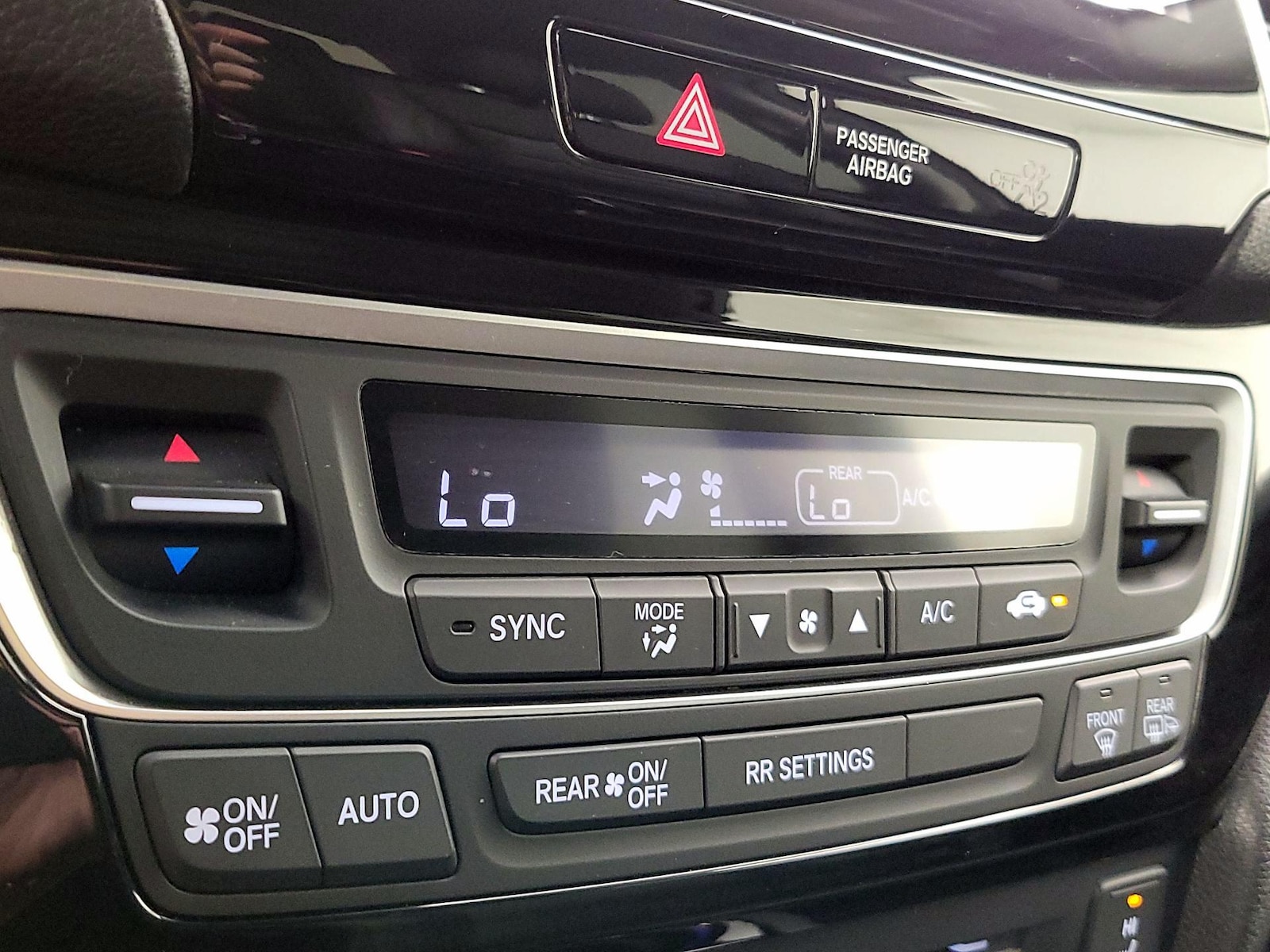 2018 Honda Ridgeline RTL-E - Photo 18