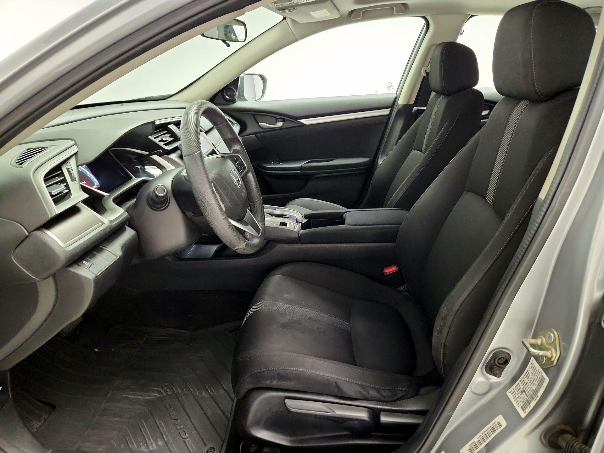 Thumbnail: 2016 Honda Civic - 11