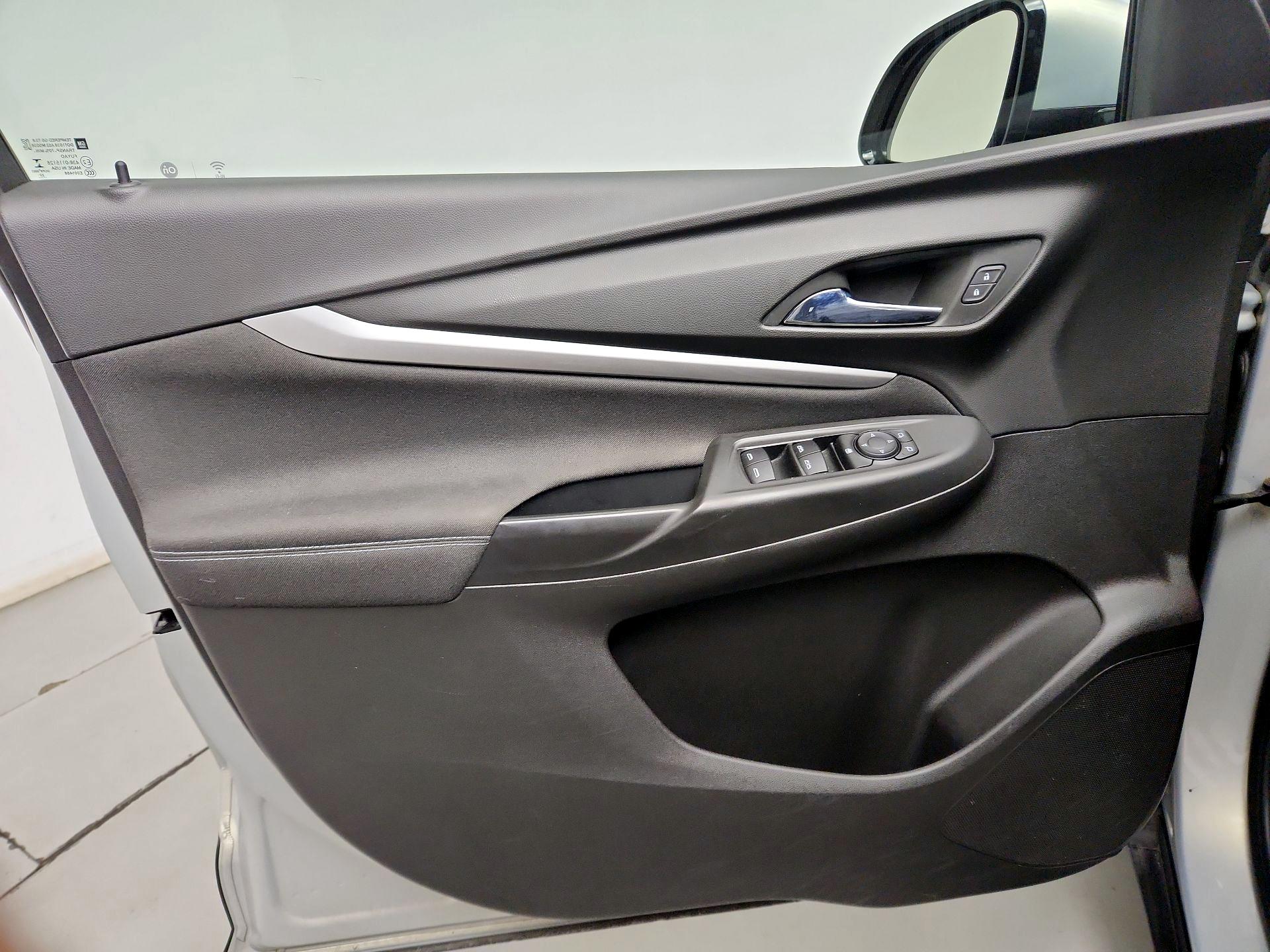 Thumbnail: 2023 Chevrolet Bolt EUV - 12