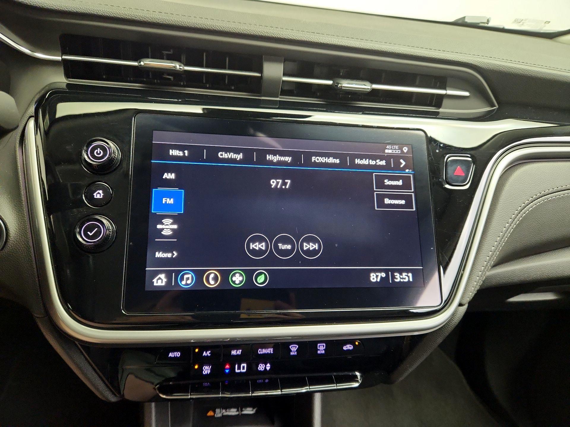 Thumbnail: 2023 Chevrolet Bolt EUV - 15