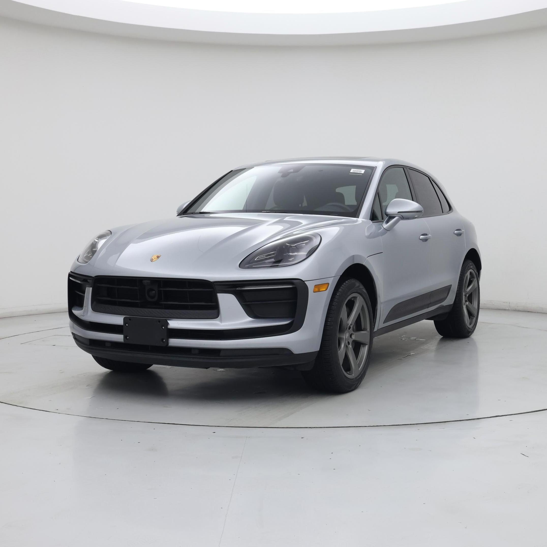 Thumbnail: 2024 Porsche Macan - 4