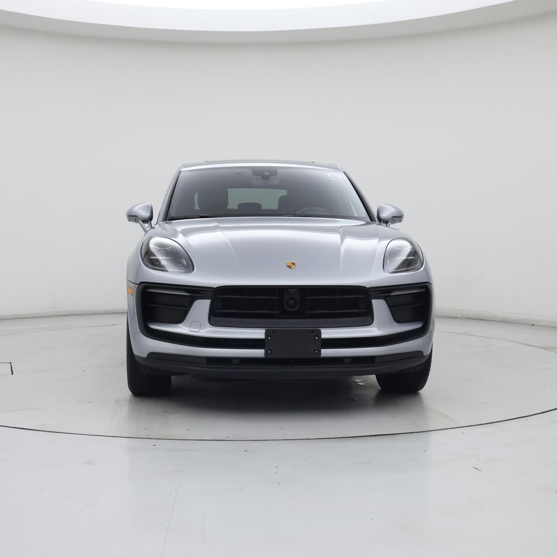 Thumbnail: 2024 Porsche Macan - 5