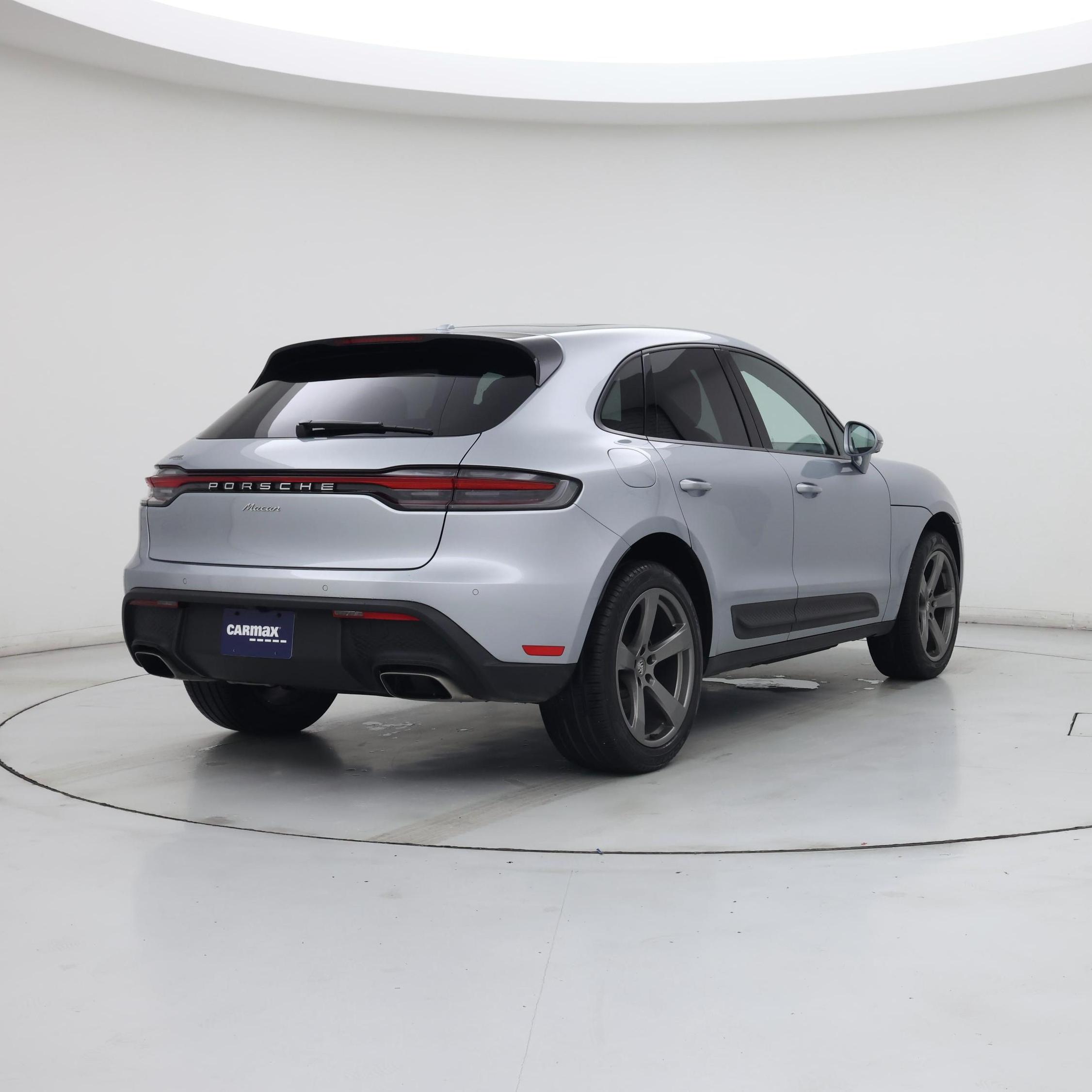 Thumbnail: 2024 Porsche Macan - 8