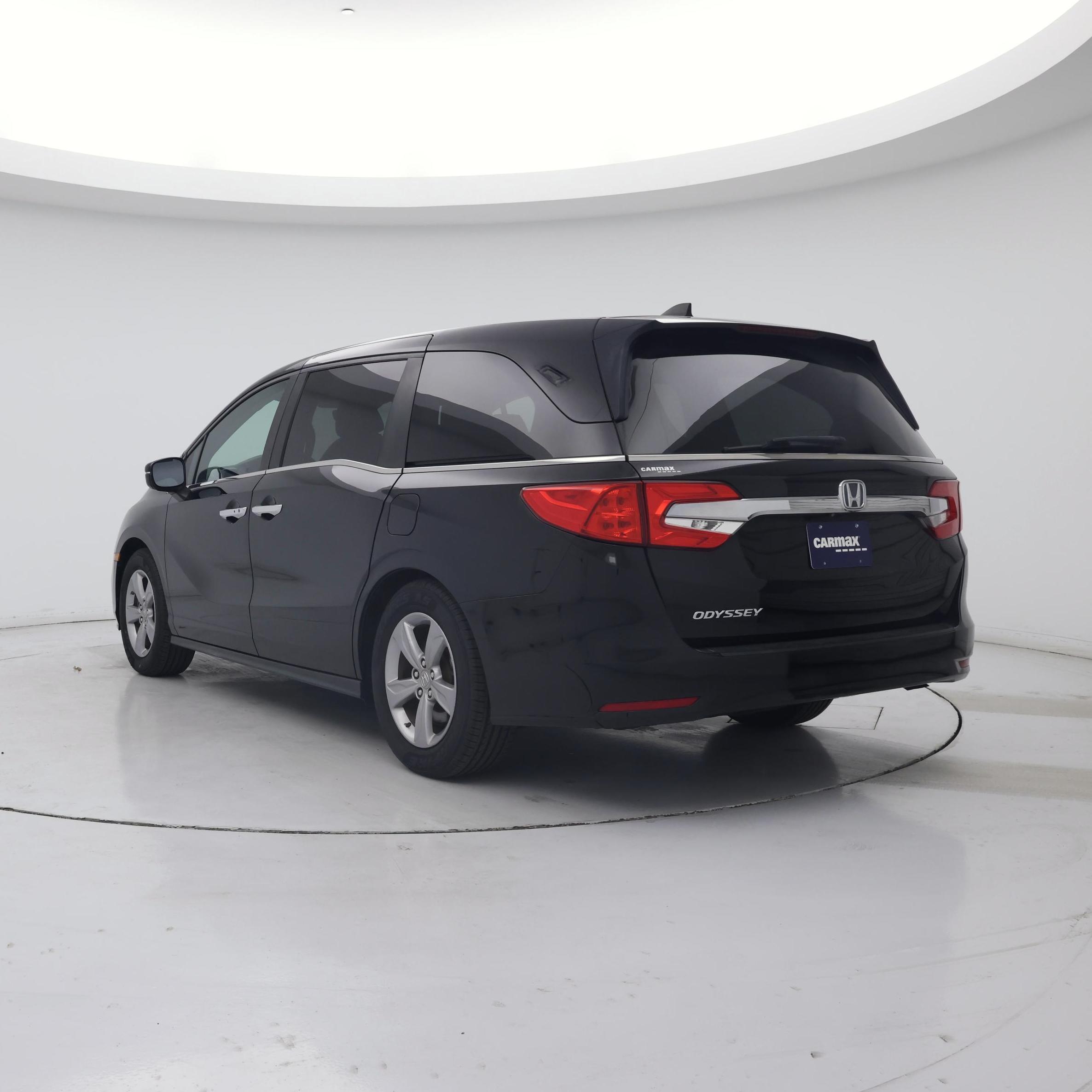 Thumbnail: 2018 Honda Odyssey - 2