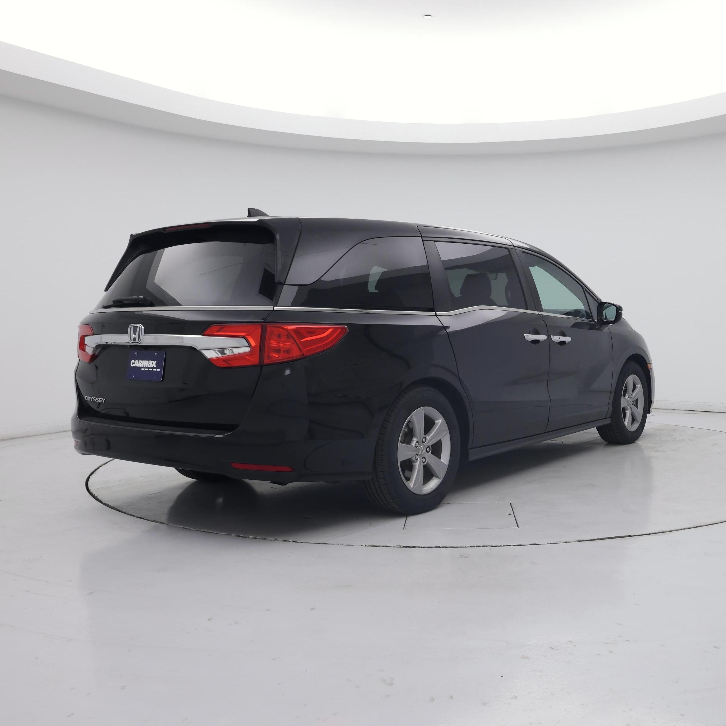 Thumbnail: 2018 Honda Odyssey - 8