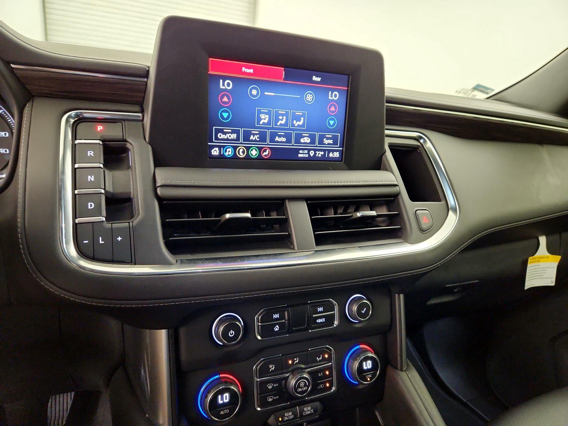 Thumbnail: 2023 Chevrolet Suburban - 16
