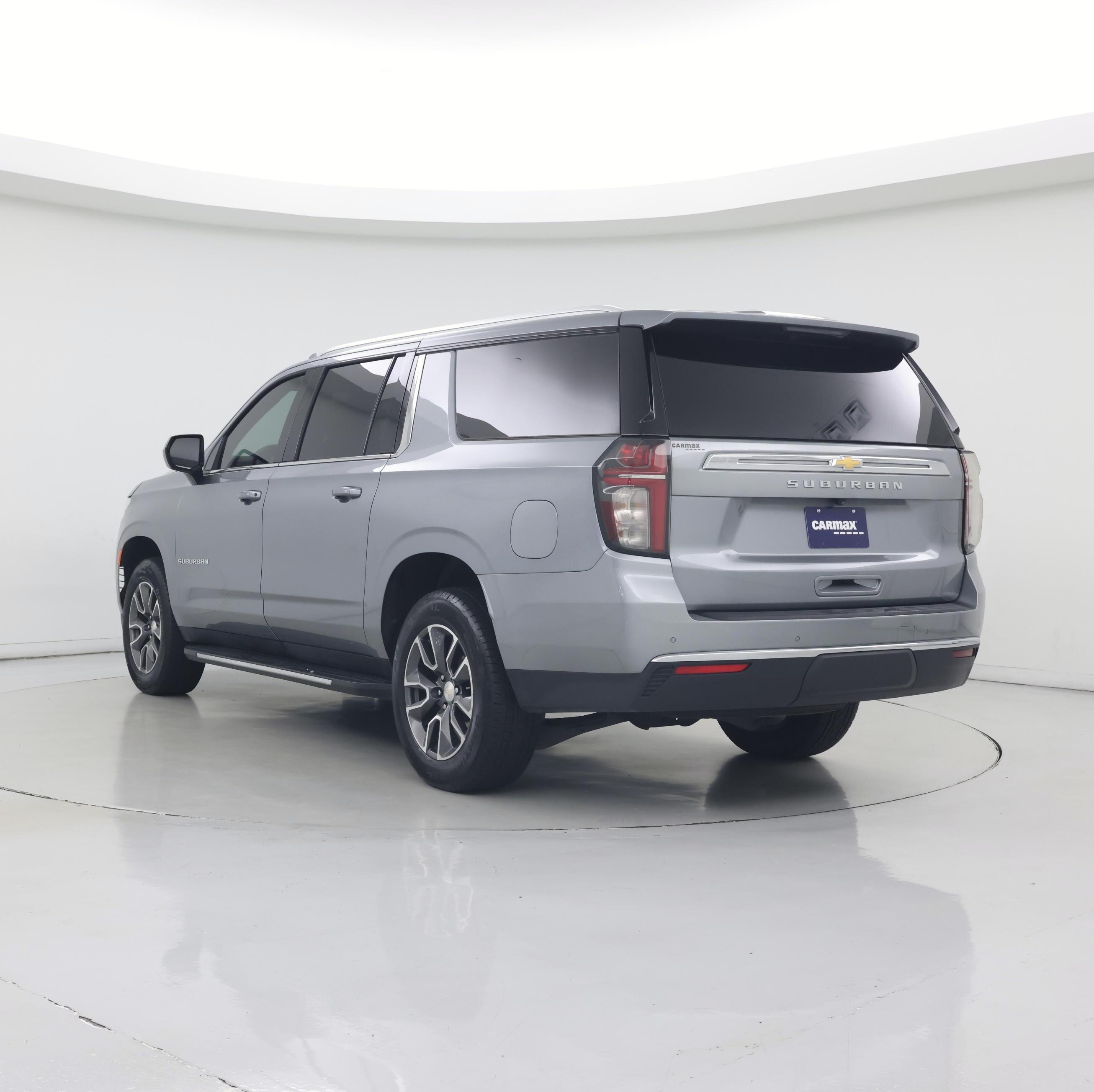 Thumbnail: 2023 Chevrolet Suburban - 2