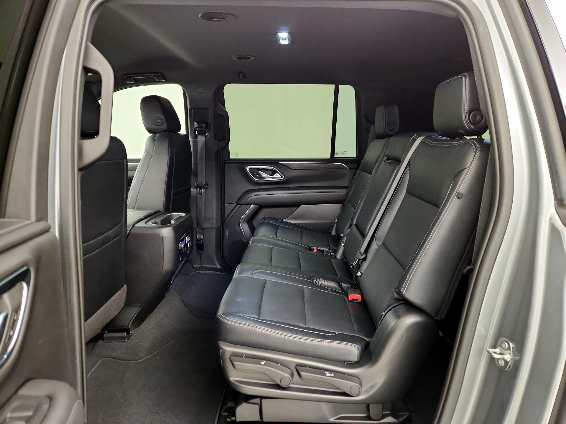 Thumbnail: 2023 Chevrolet Suburban - 19