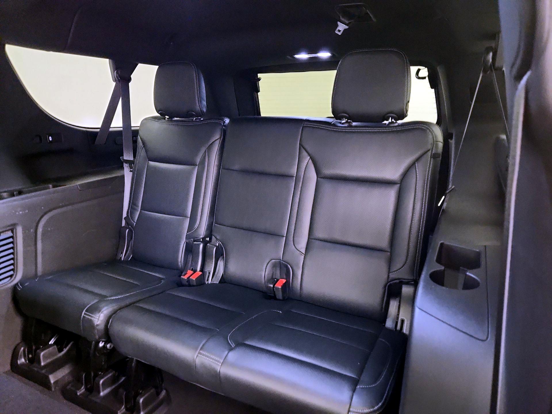 Thumbnail: 2023 Chevrolet Suburban - 20