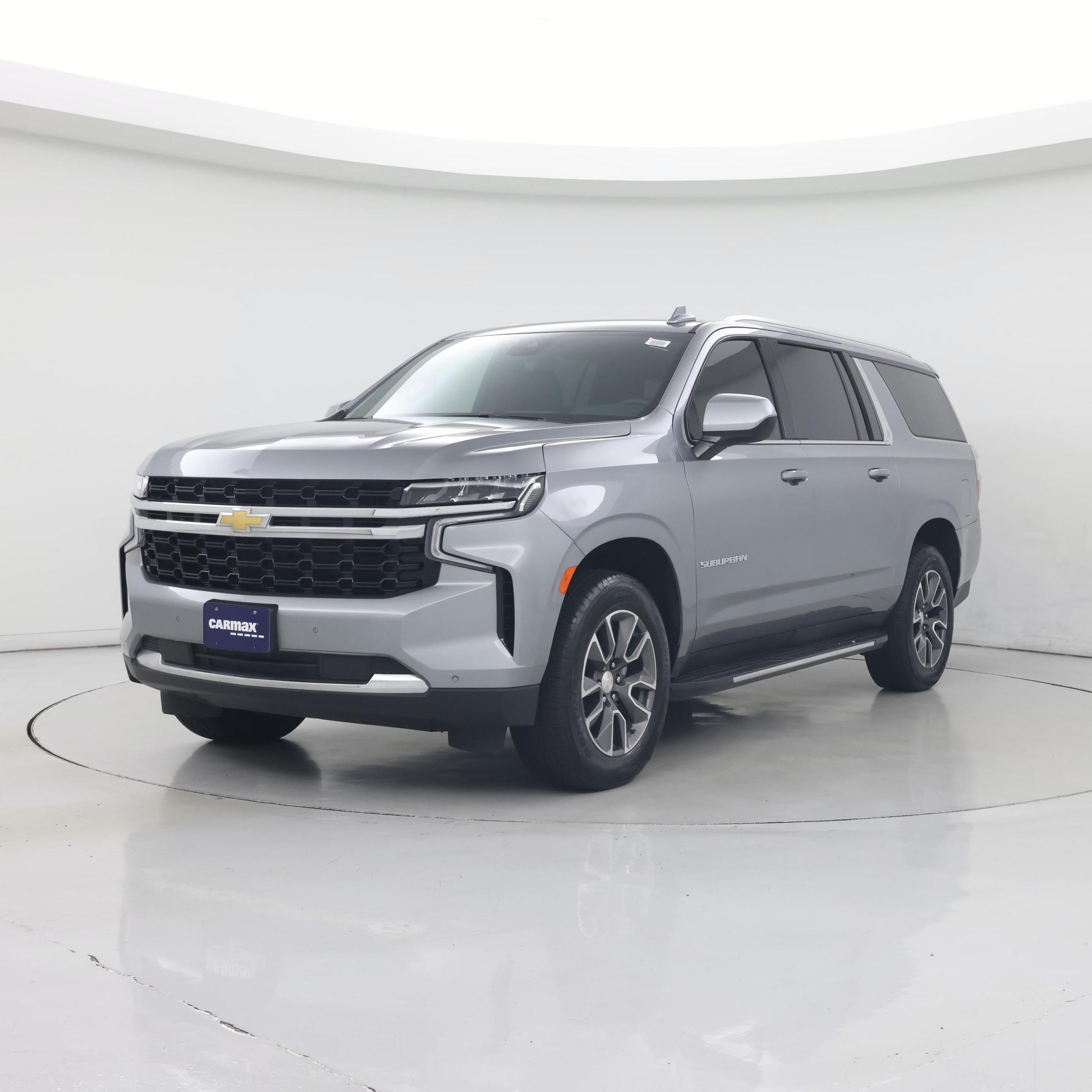 Thumbnail: 2023 Chevrolet Suburban - 4