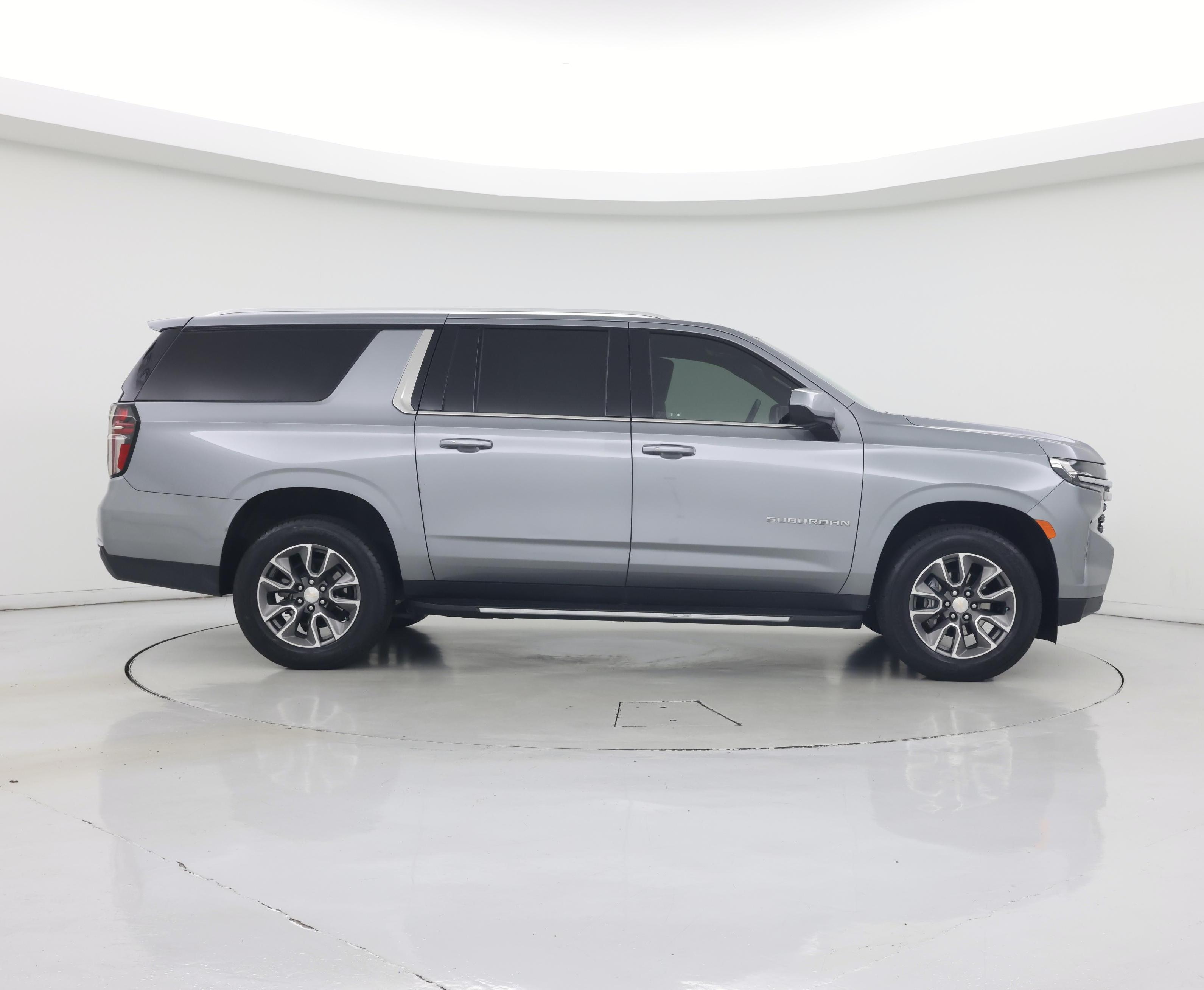 Thumbnail: 2023 Chevrolet Suburban - 7