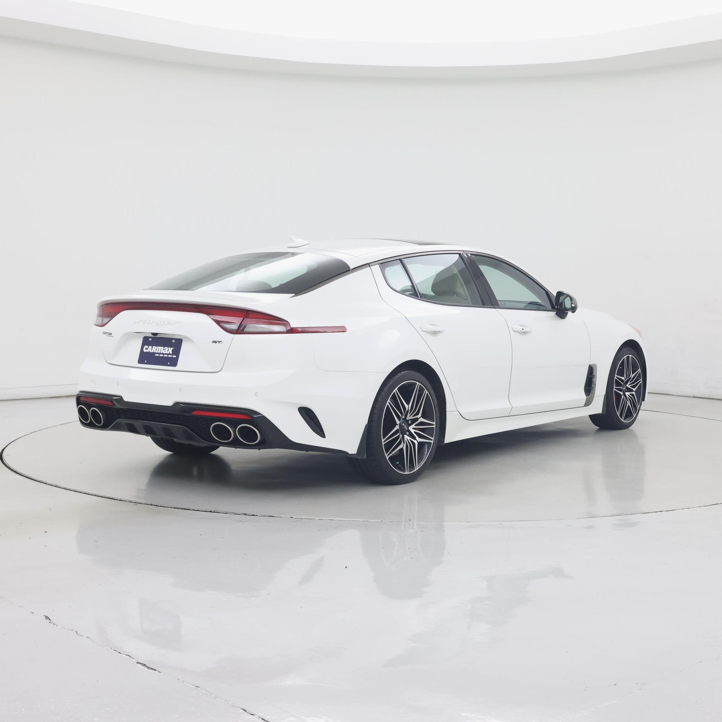 Thumbnail: 2023 Kia Stinger - 8