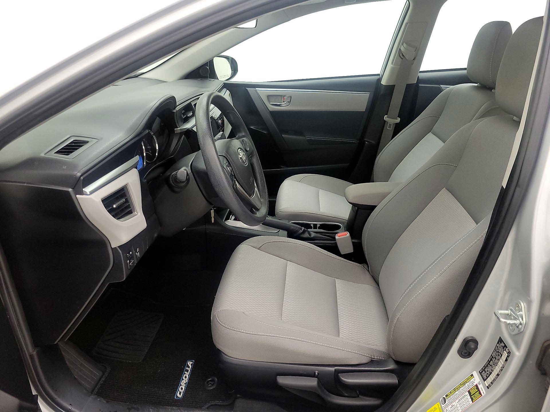 Thumbnail: 2015 Toyota Corolla - 11