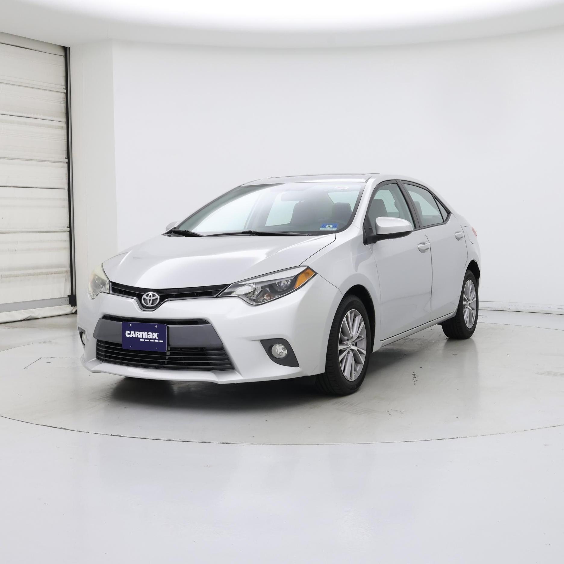 Thumbnail: 2015 Toyota Corolla - 4